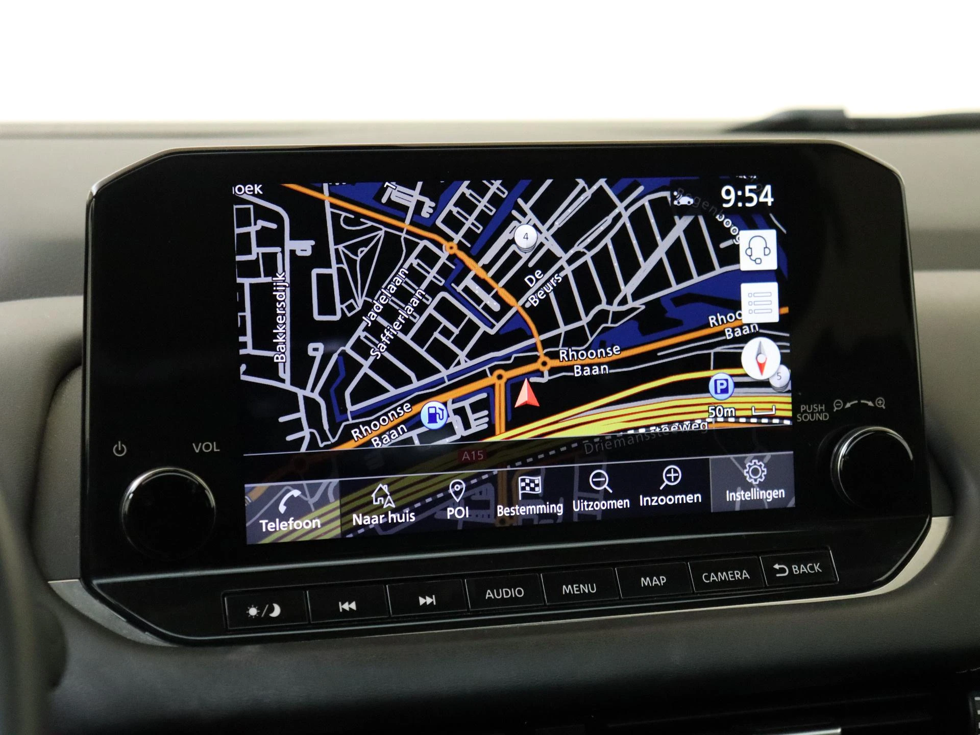 Nissan-QASHQAI-image-17