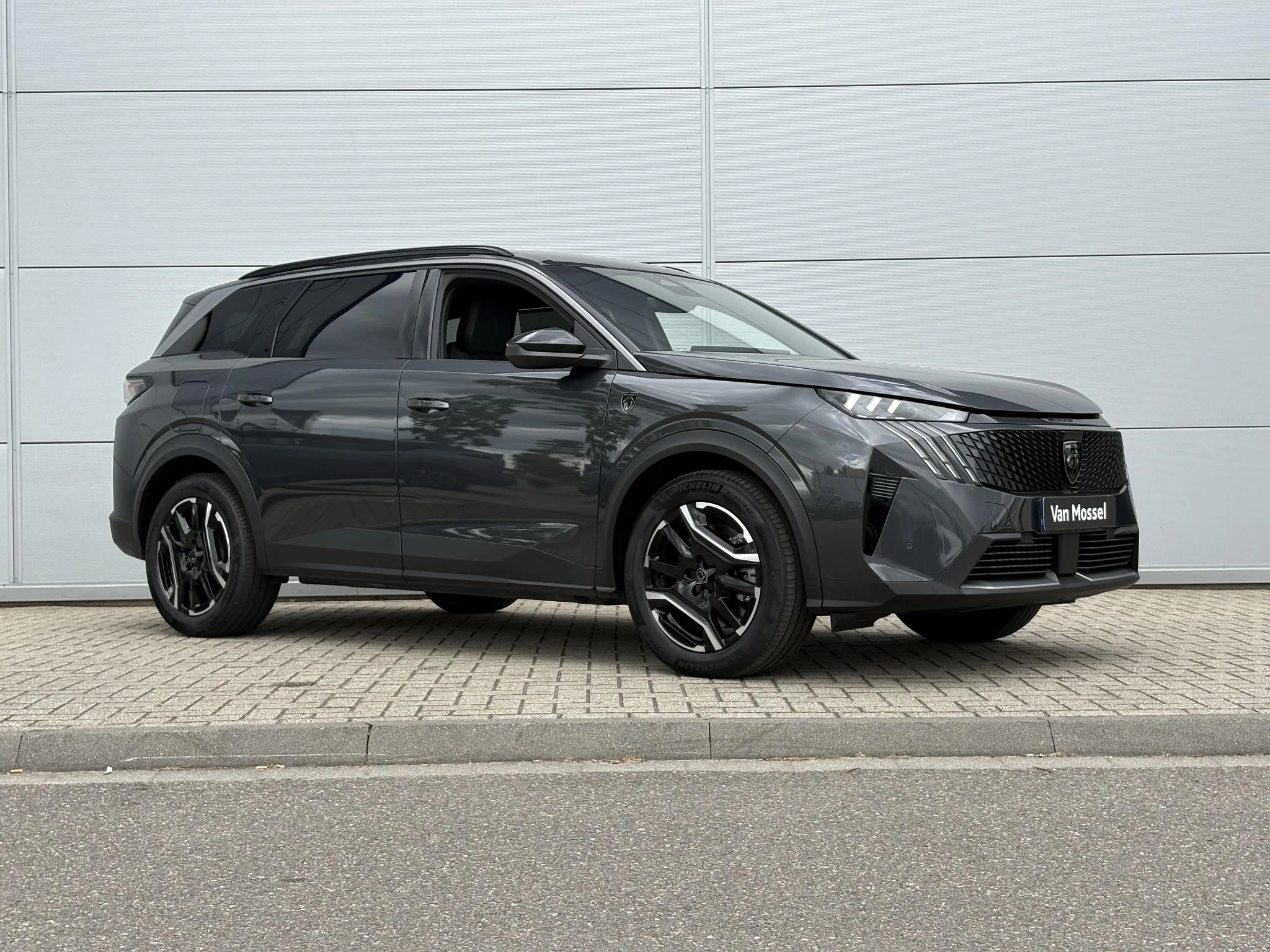Peugeot-5008-image-7
