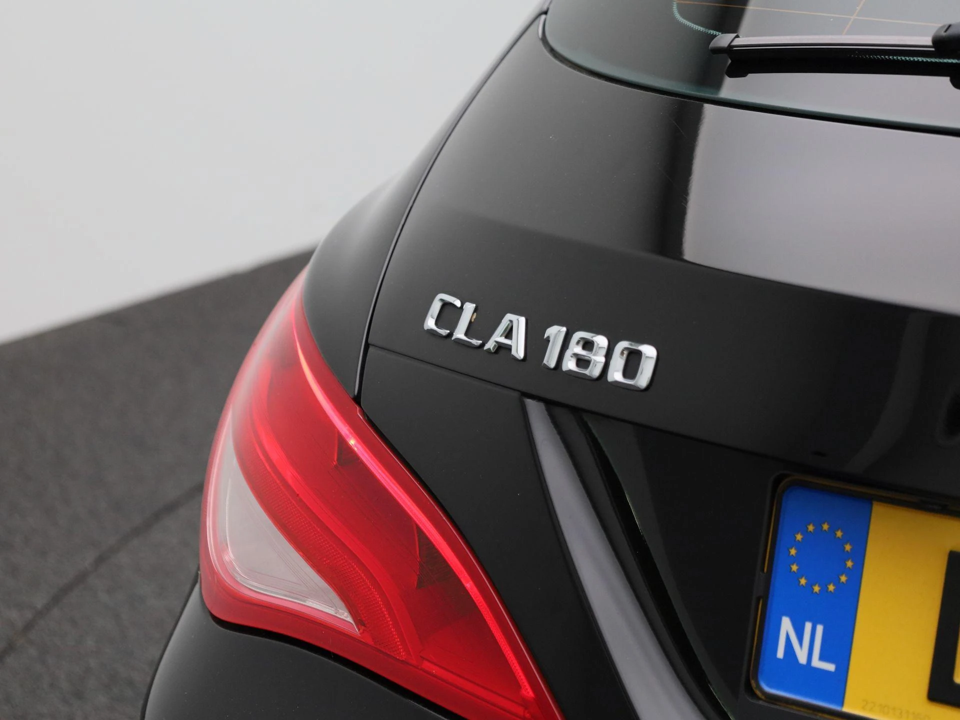 Mercedes-Benz CLA Shooting Brake 180 Ambition