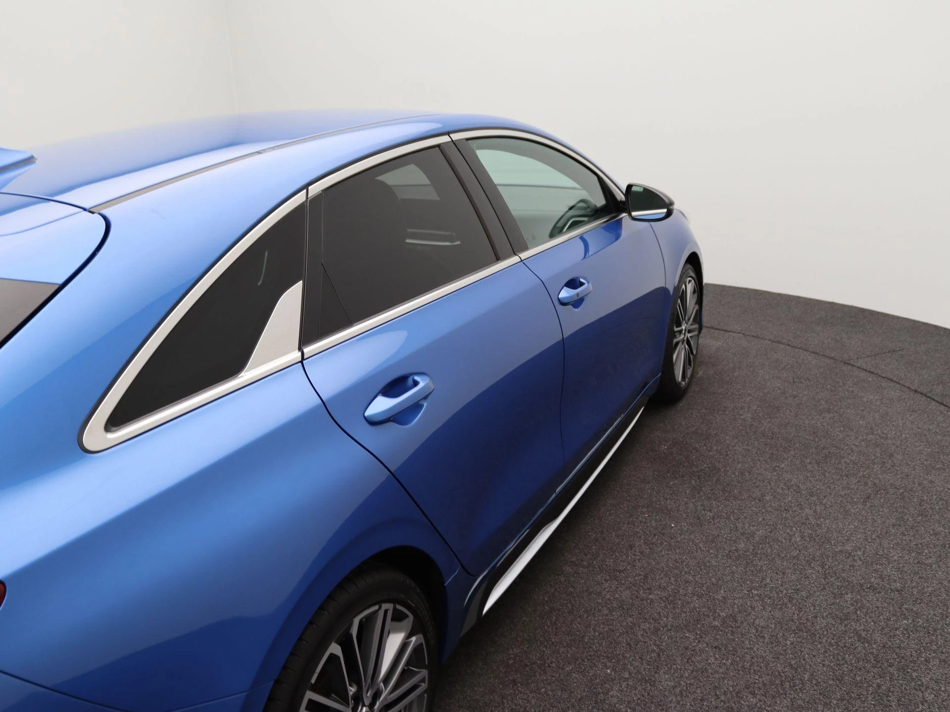 Kia-ProCeed-image-44