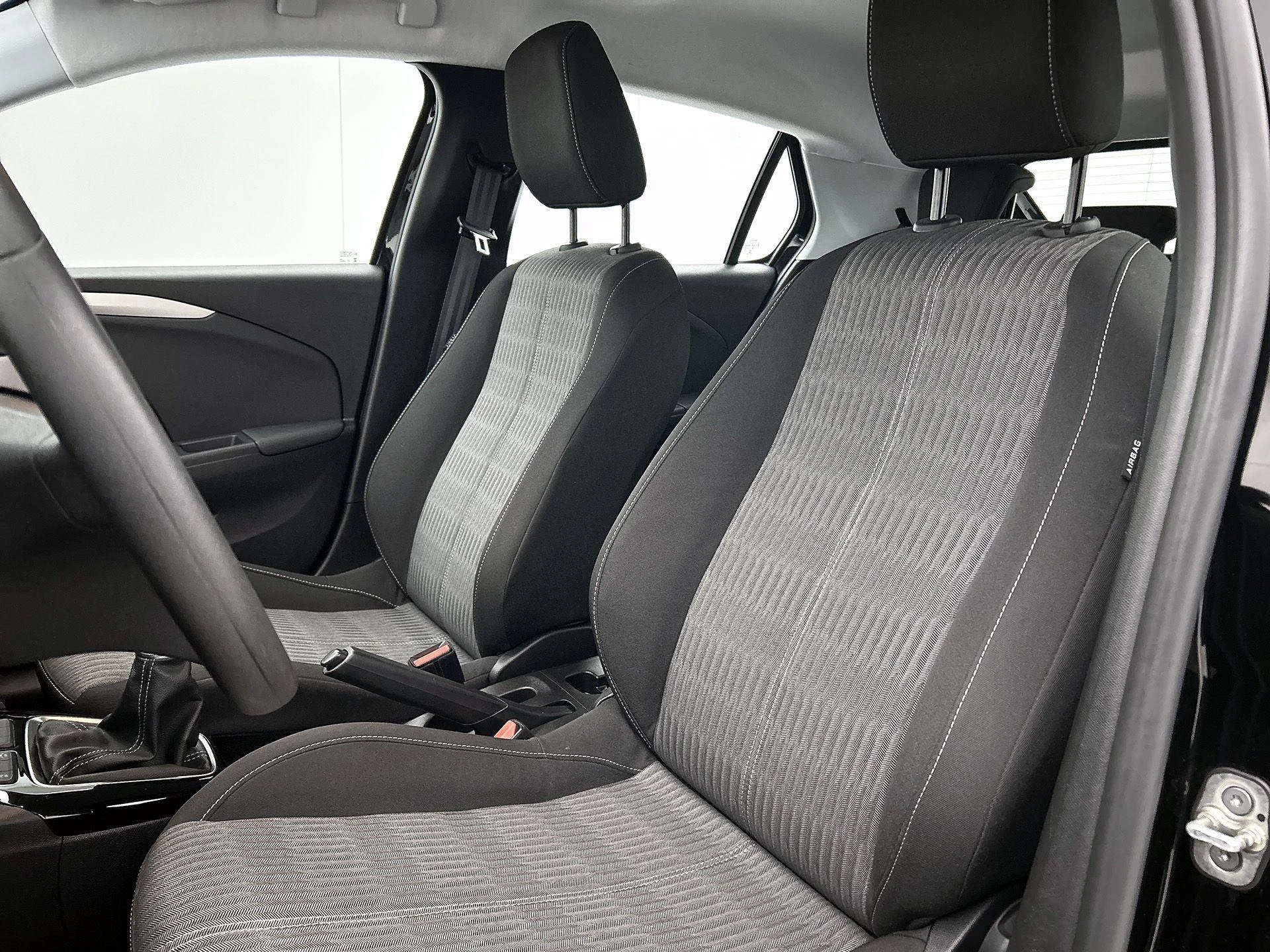 Opel-Corsa-image-25