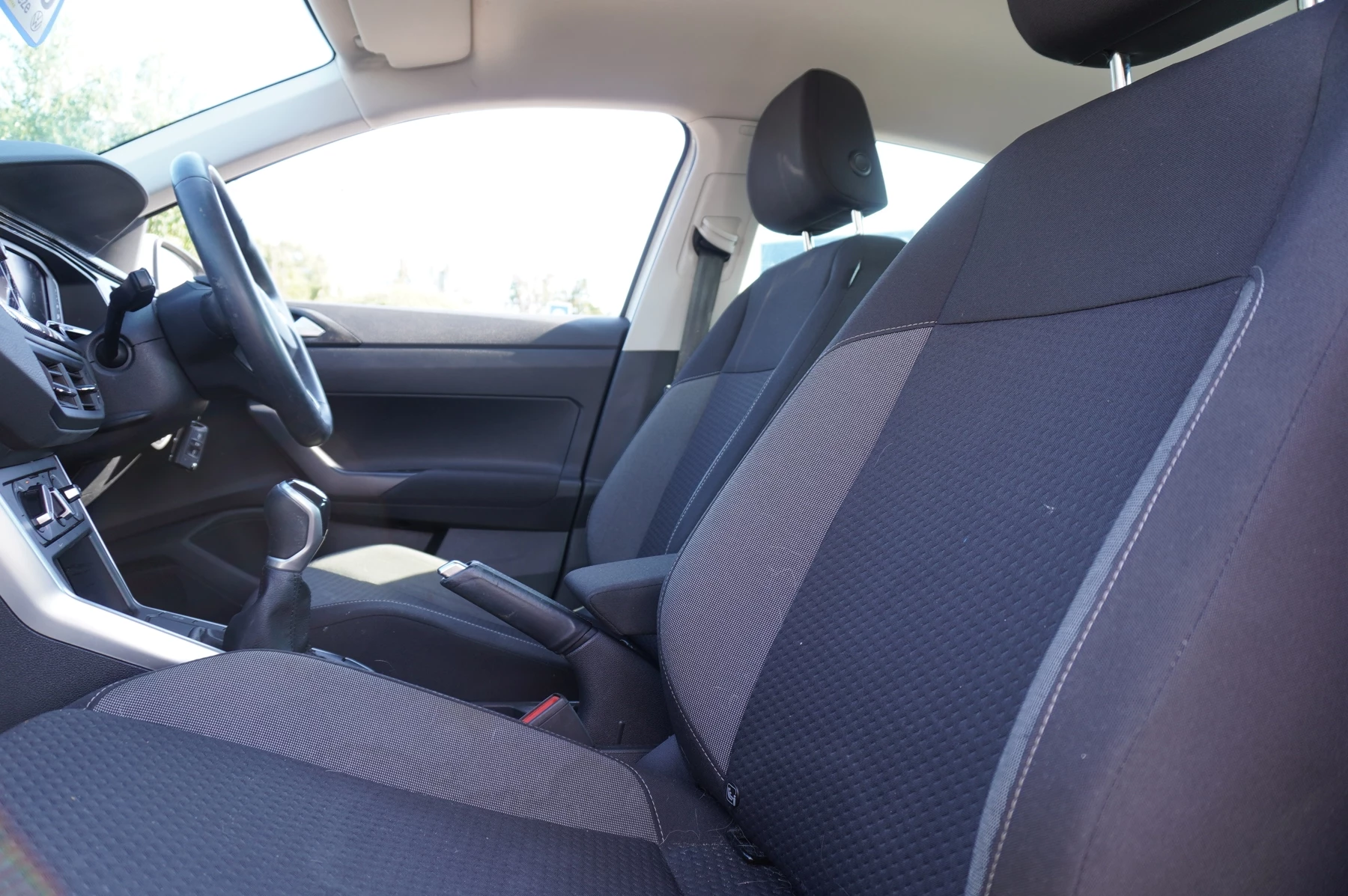 Volkswagen Polo 1.0 TSI Life 5dr