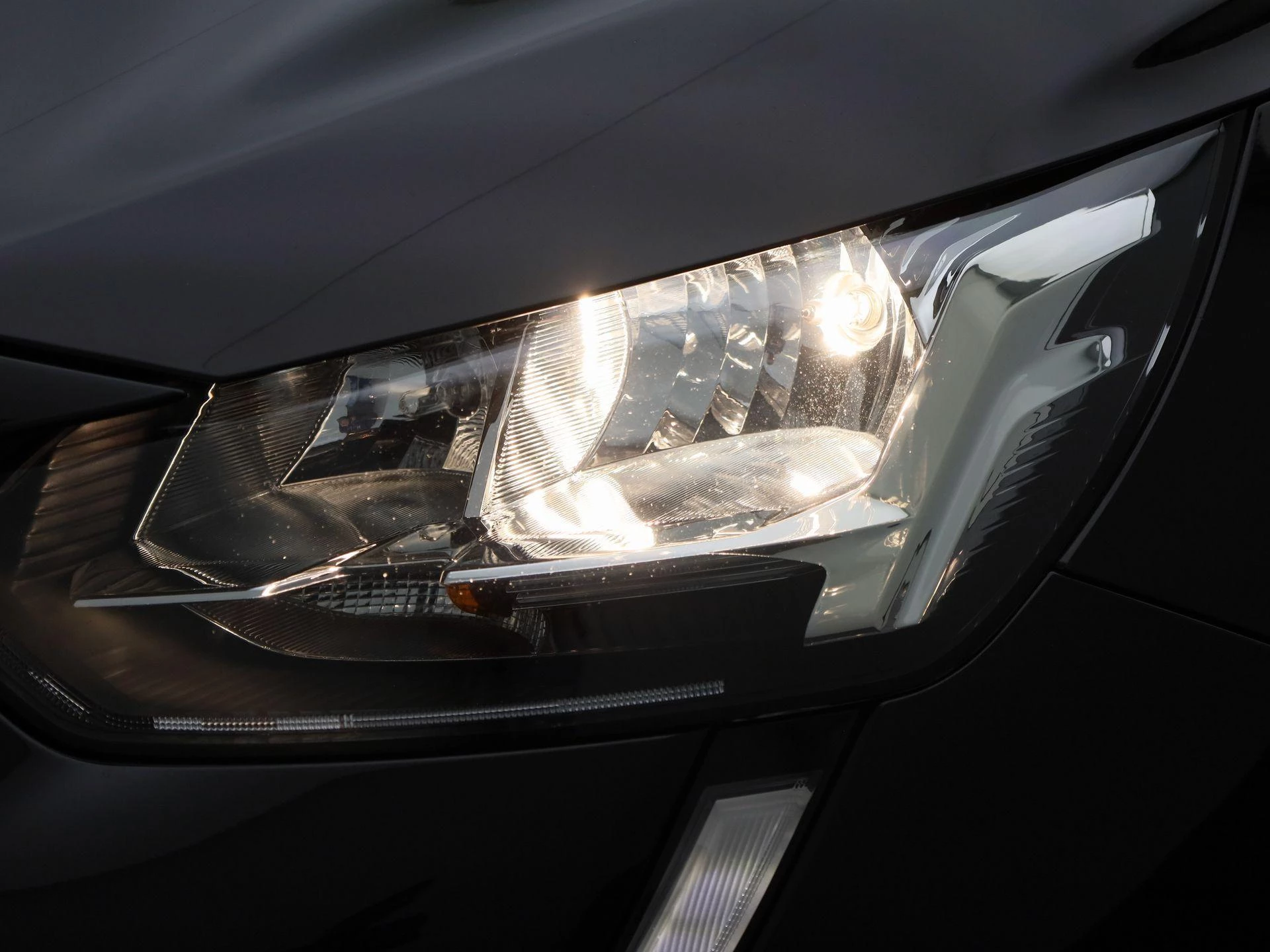 Peugeot-208-image-12