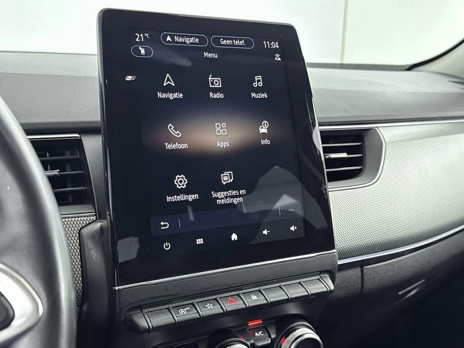 Renault-Arkana-image-11