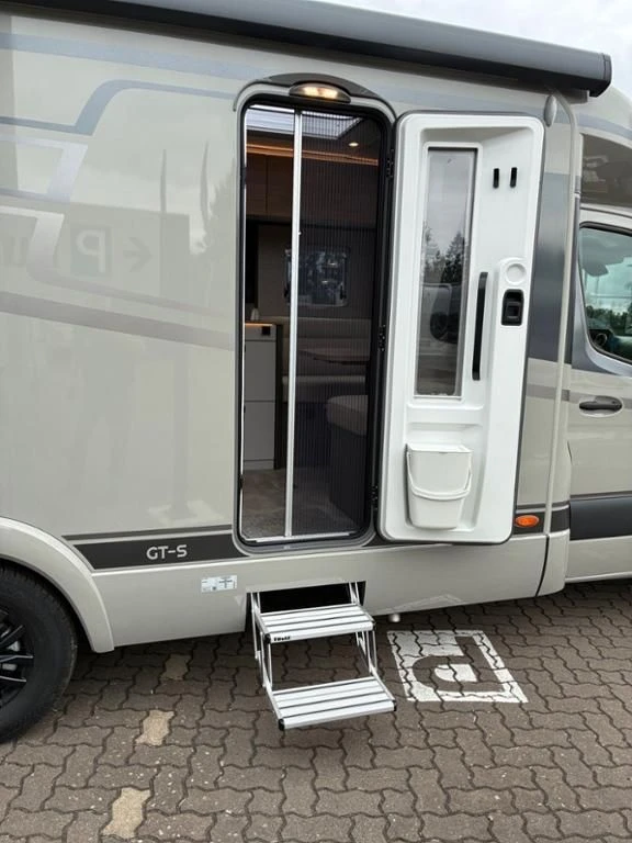 Hymer--image-22