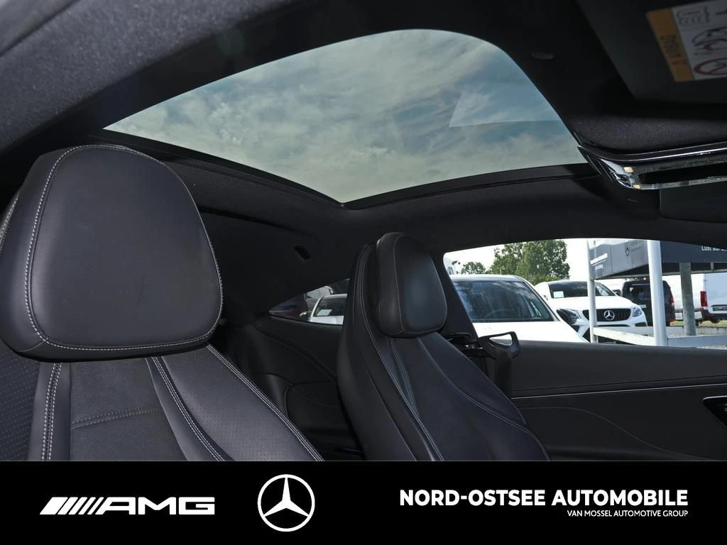 Mercedes-Benz CLE 200 AMG COUPÉ PANO BURMESTER NIGHT 360° AMG Line