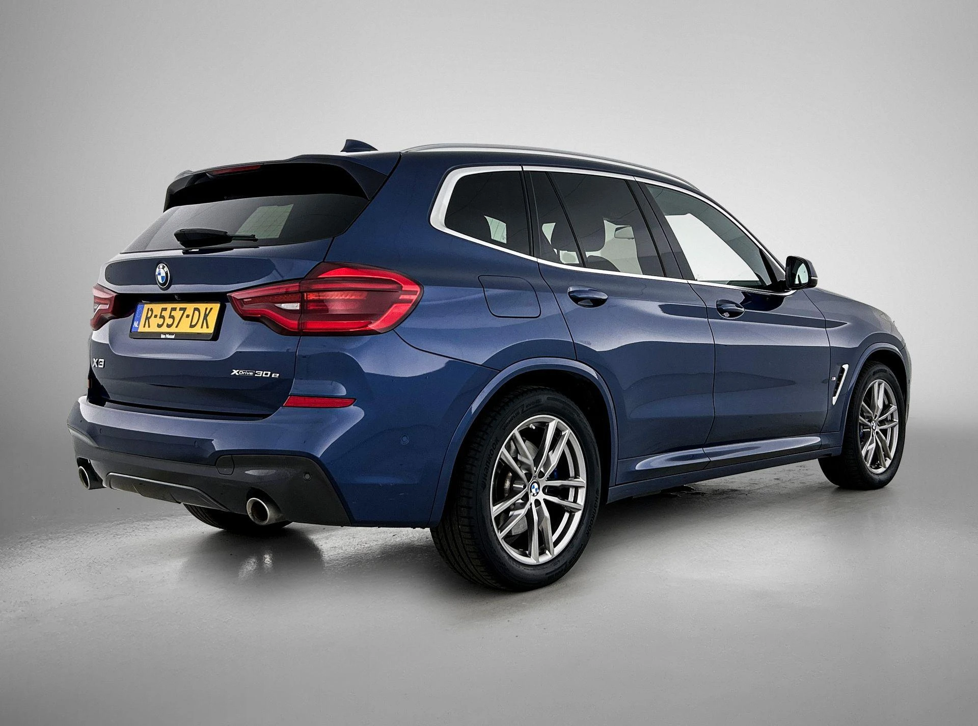 BMW-X3-image-3