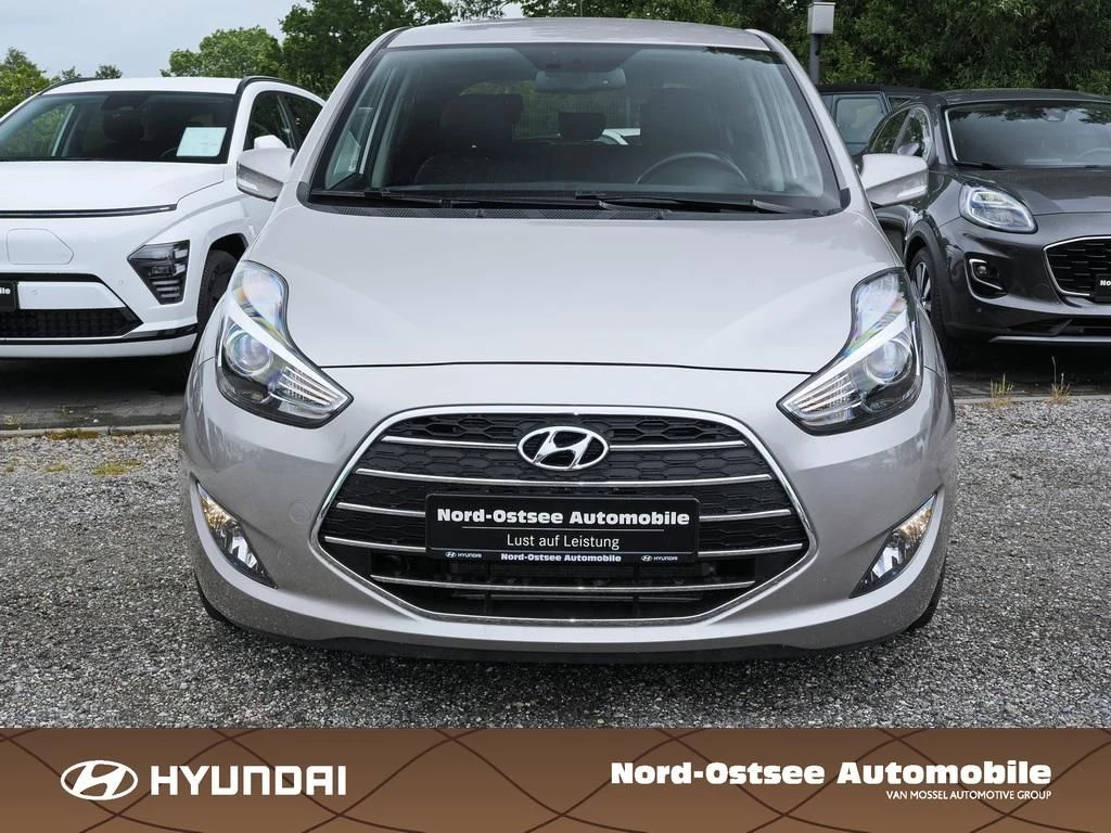 Hyundai ix20 1.6 STYLE KAMERA TEMPO PDC KLIMA SITZHZG Style