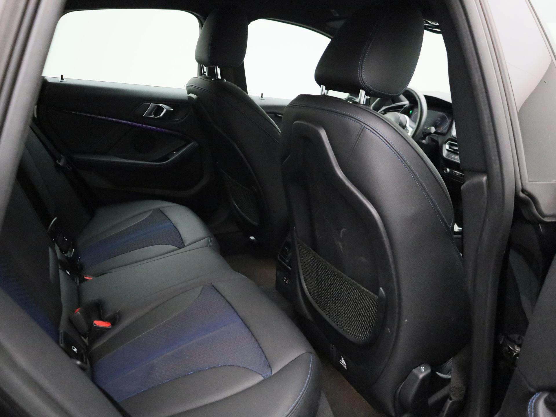 BMW-2 Serie-image-34