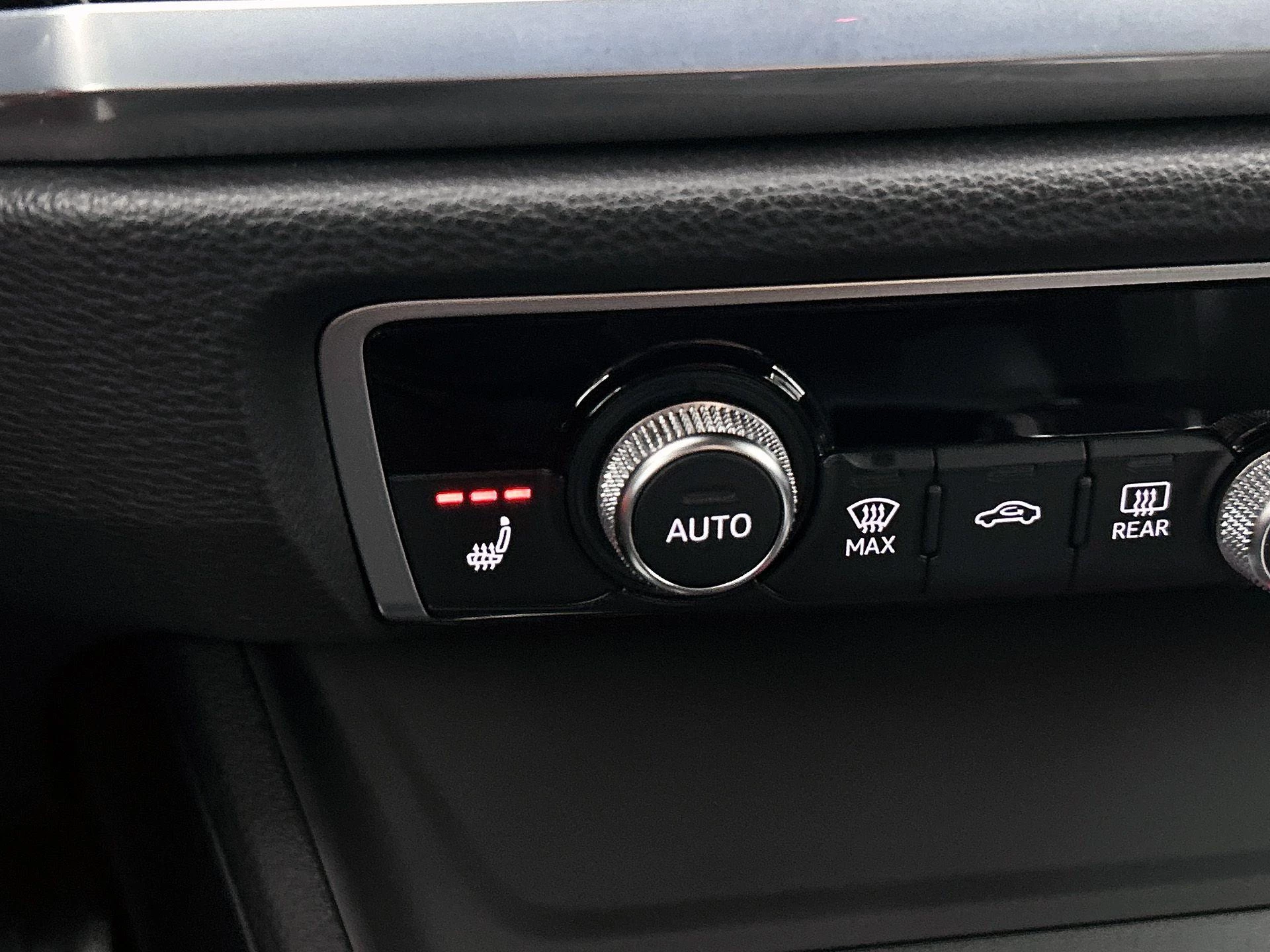 Audi-Q3-image-20