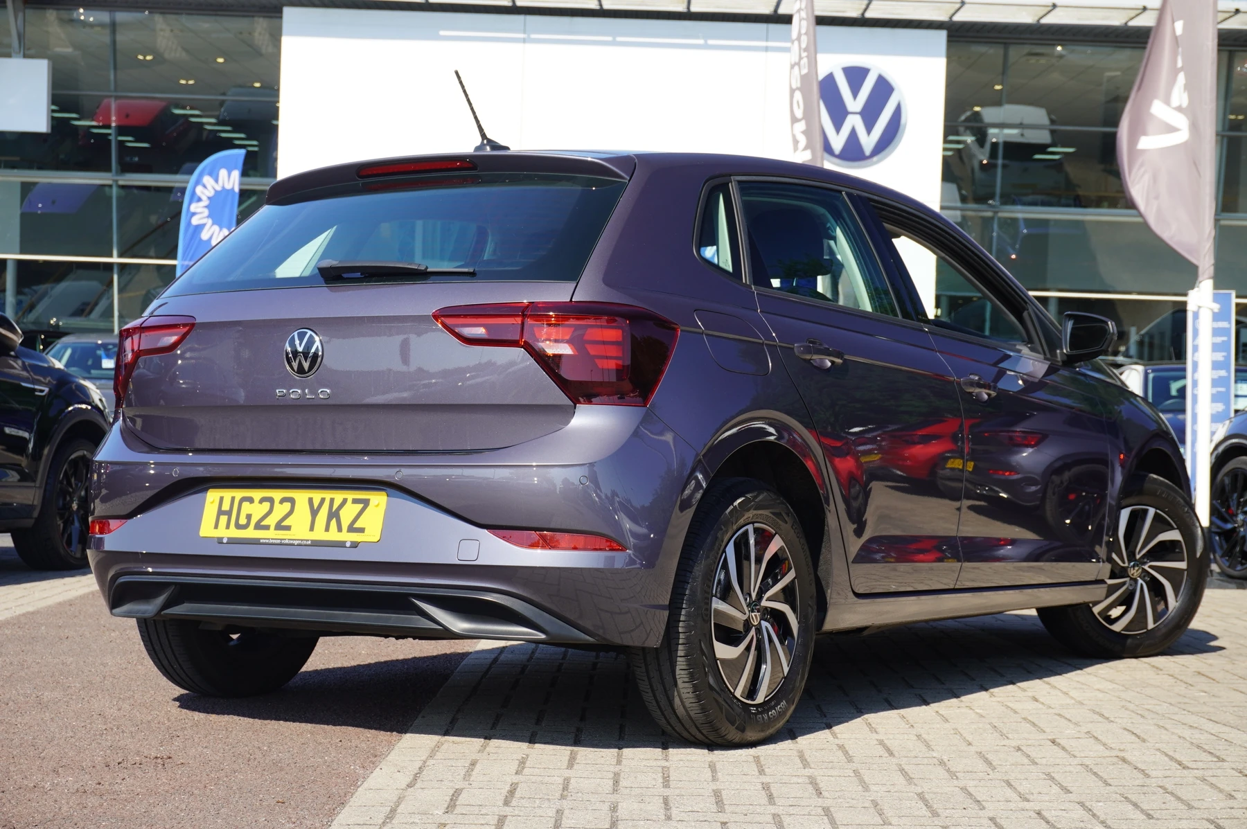Volkswagen-Polo-image-10
