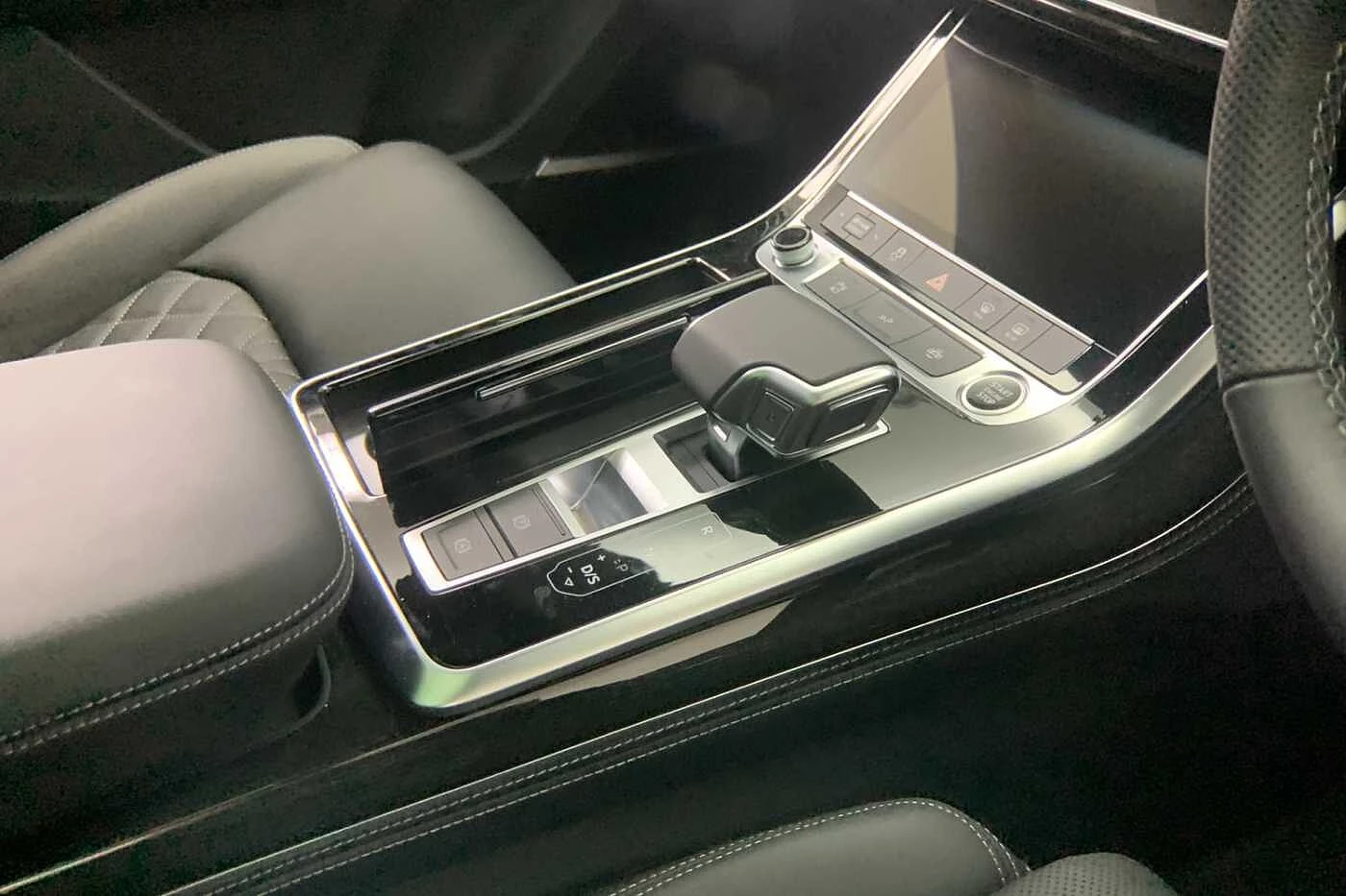 Audi-Q7-image-7