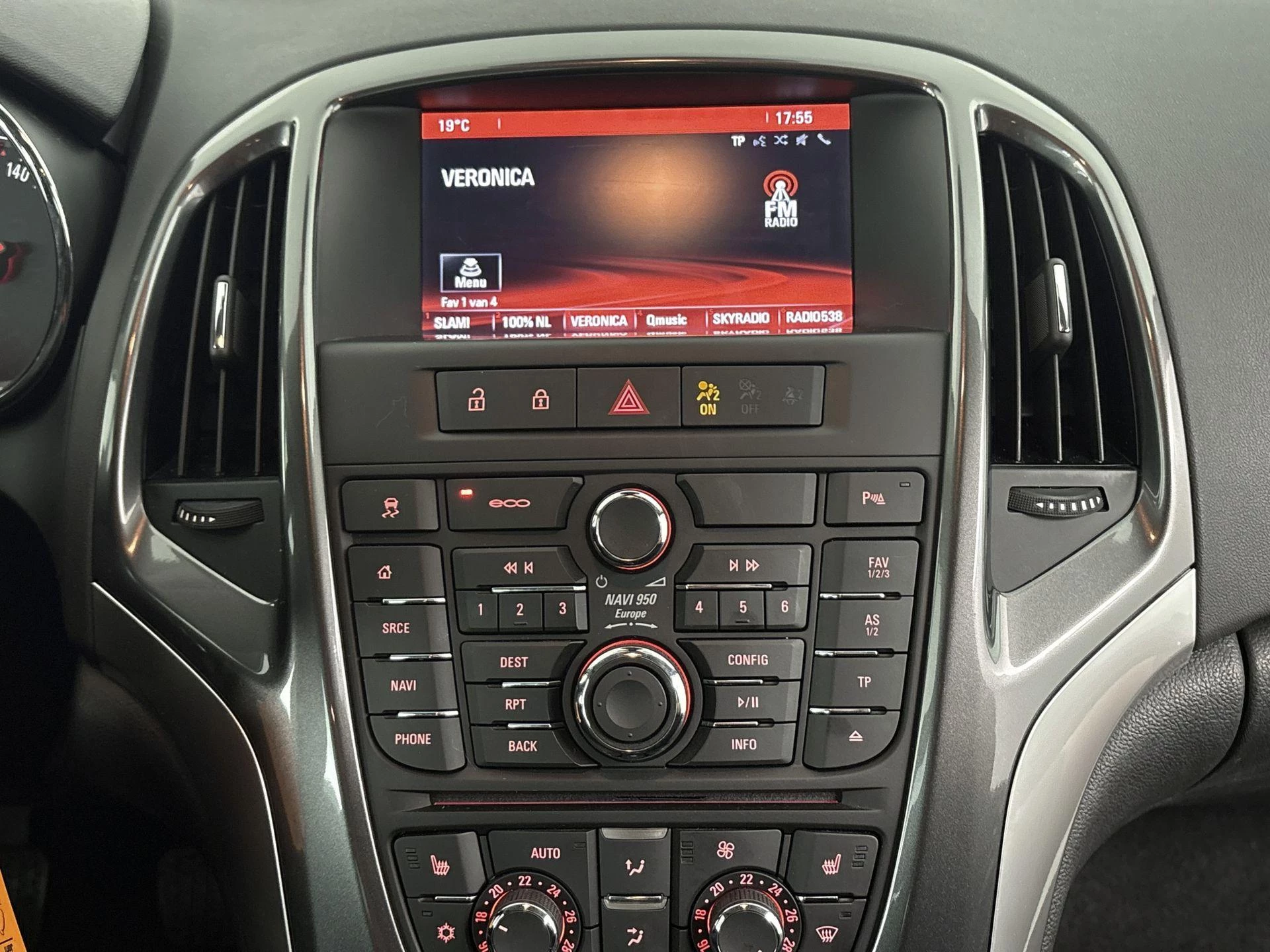 Opel-Astra-image-6