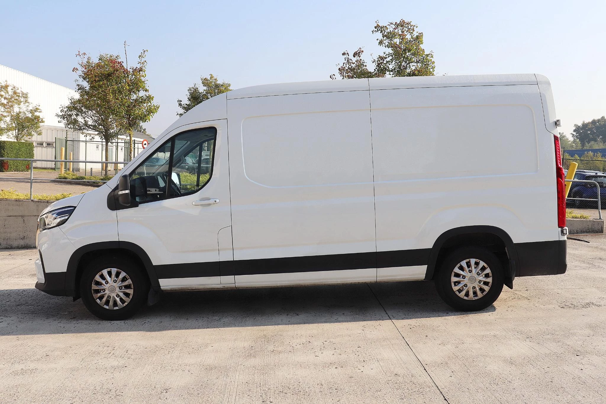 Maxus Deliver9 2.0 Diesel CIT 120kW L3H2 FWD 3.5T Lux.