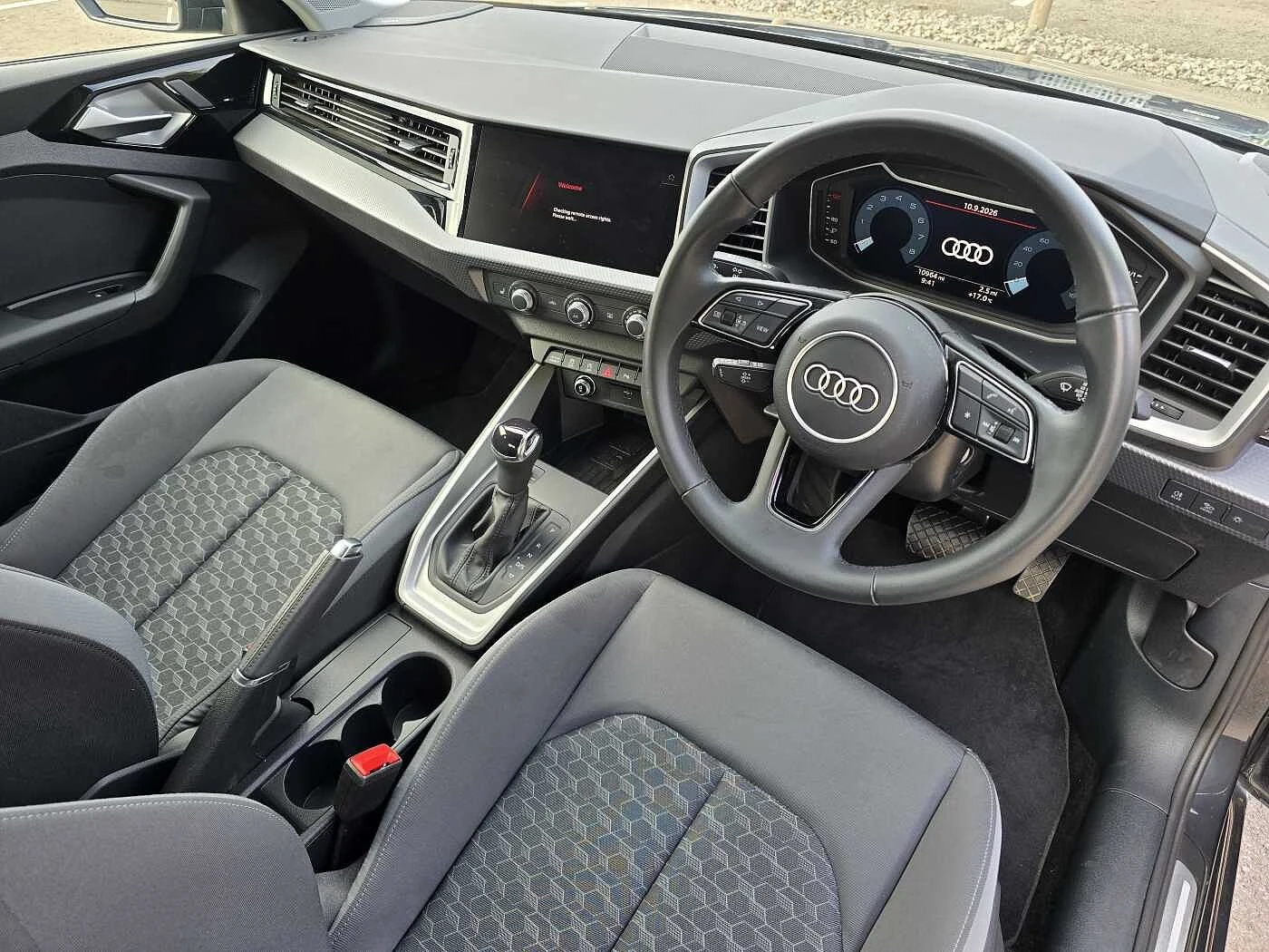 Audi-A1 Sportback-image-5