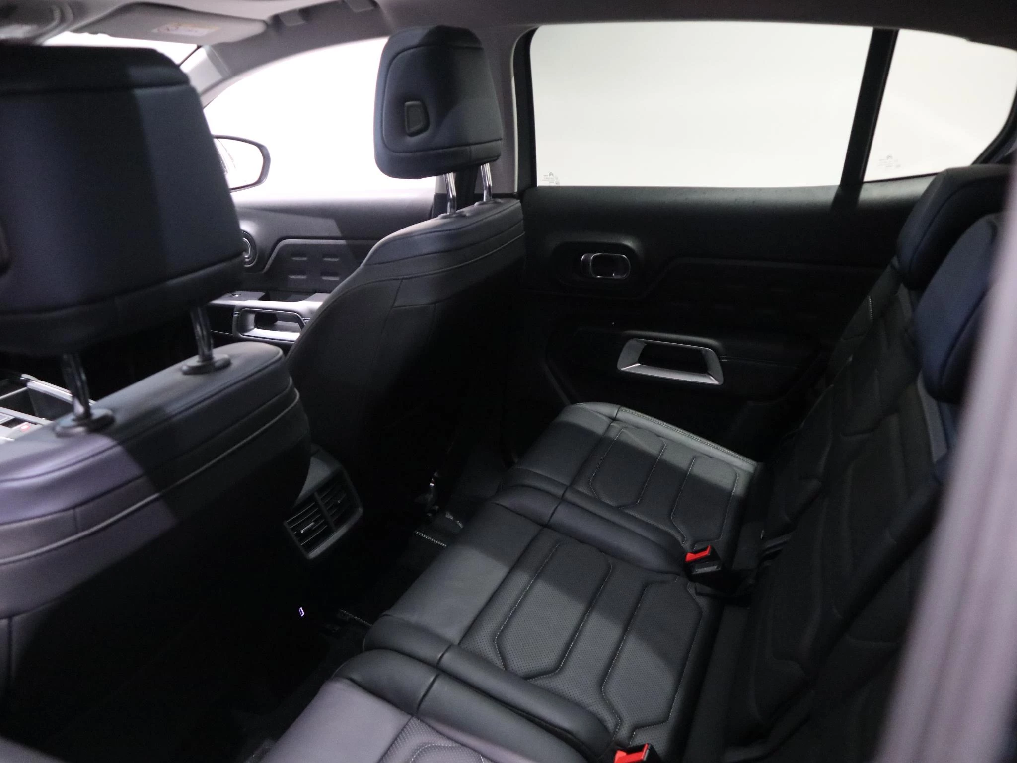 Citroën-C5 Aircross-image-10