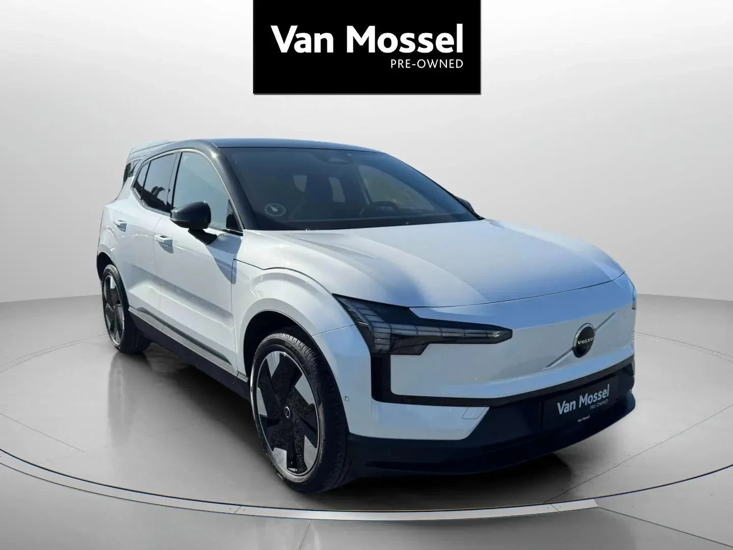 Volvo-EX30-image-2