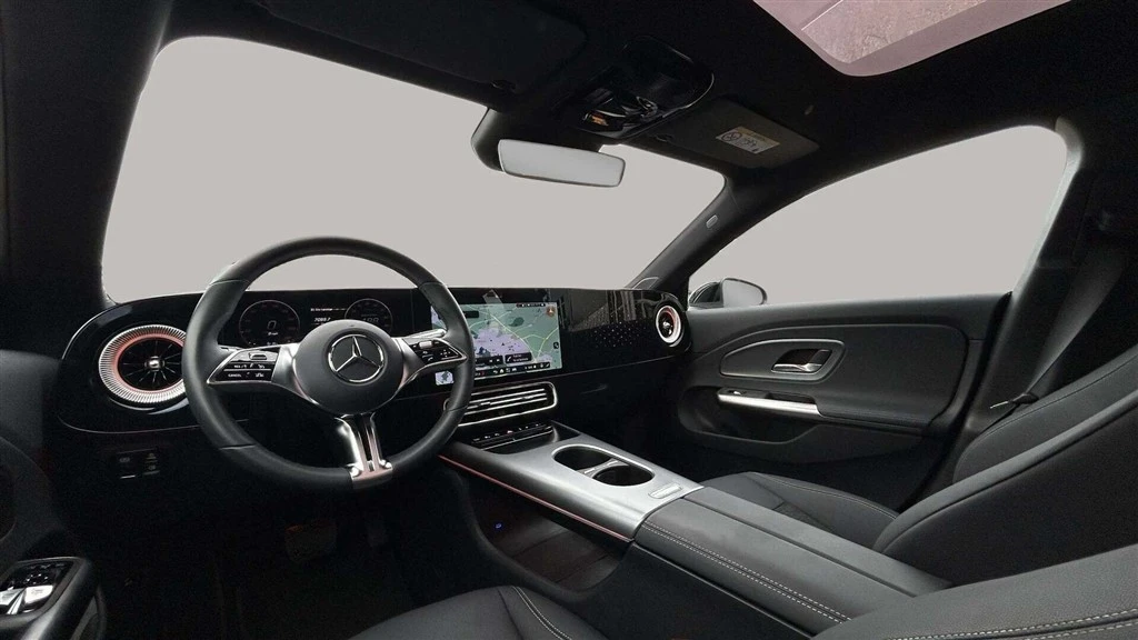 Mercedes-Benz-CLA-image-12