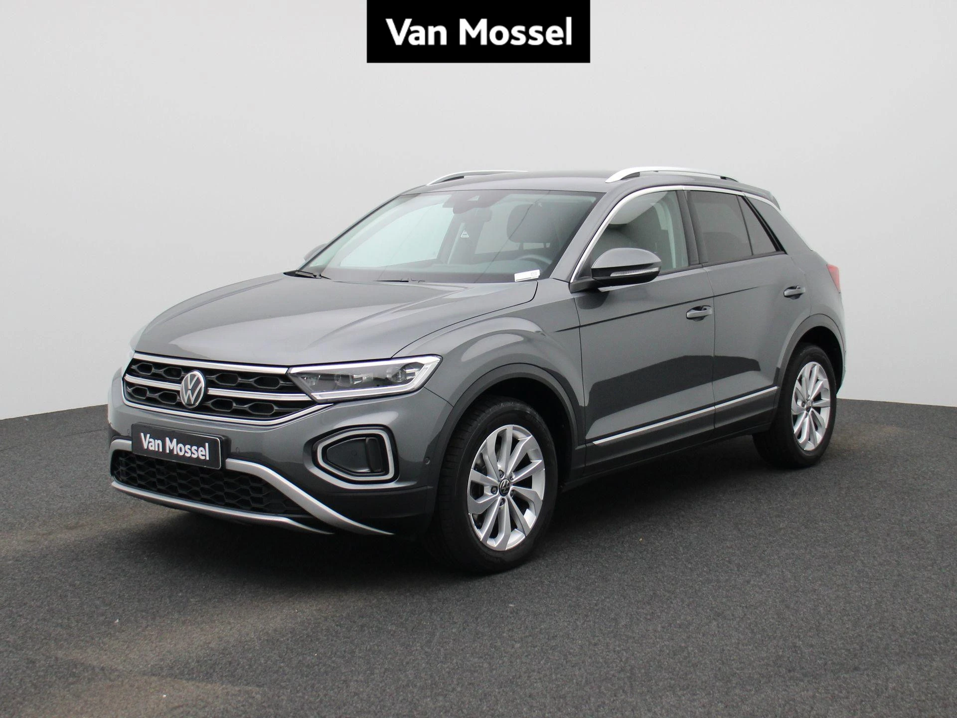 Volkswagen-T-Roc-image-0