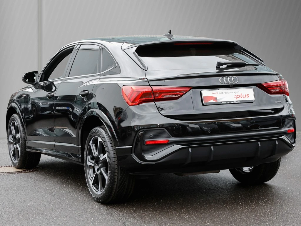 Audi-Q3-image-6