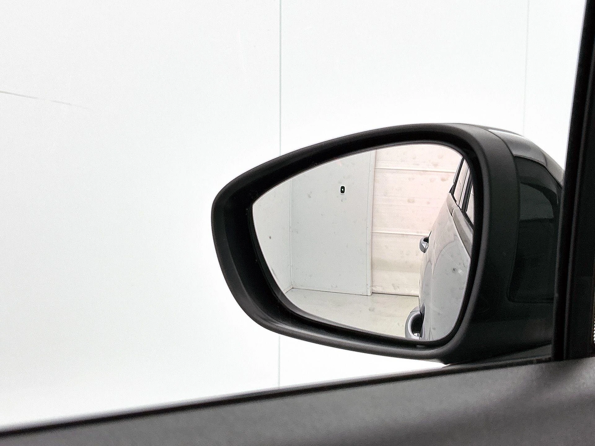 Opel-Crossland X-image-18
