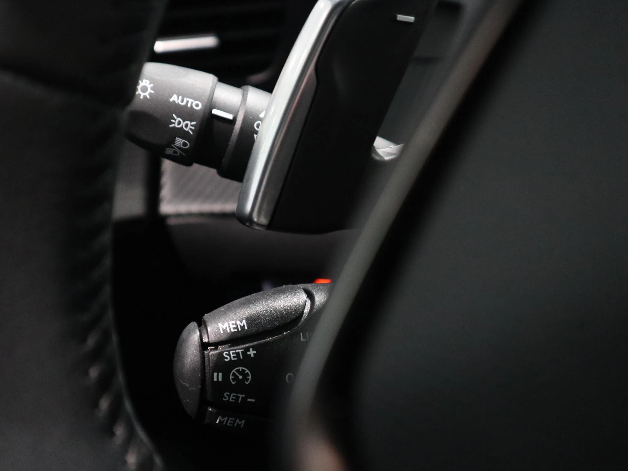Peugeot-208-image-15