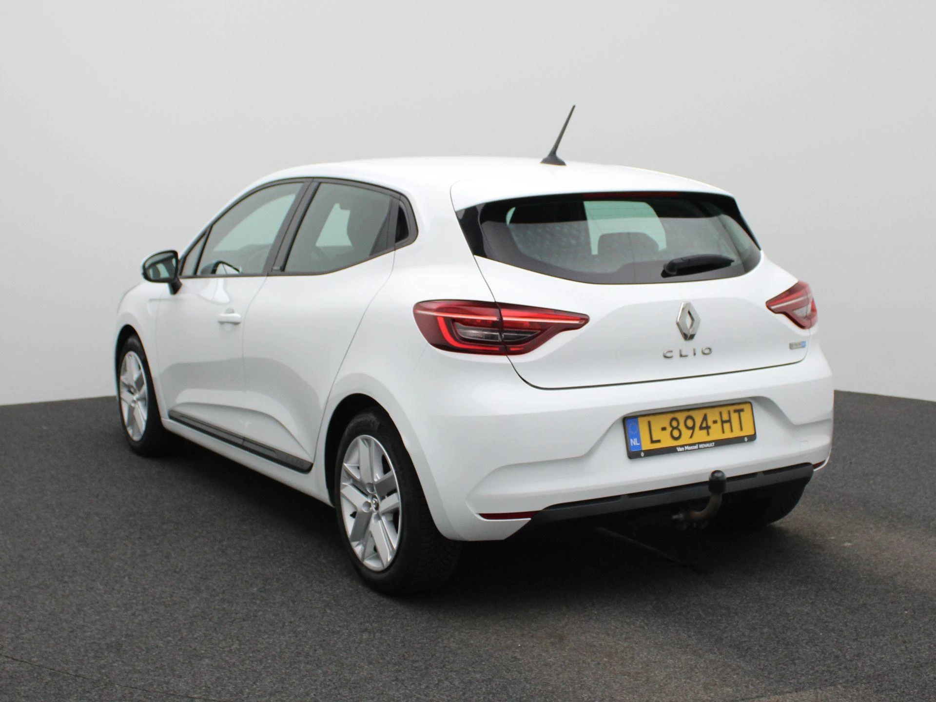 Renault-Clio-image-1