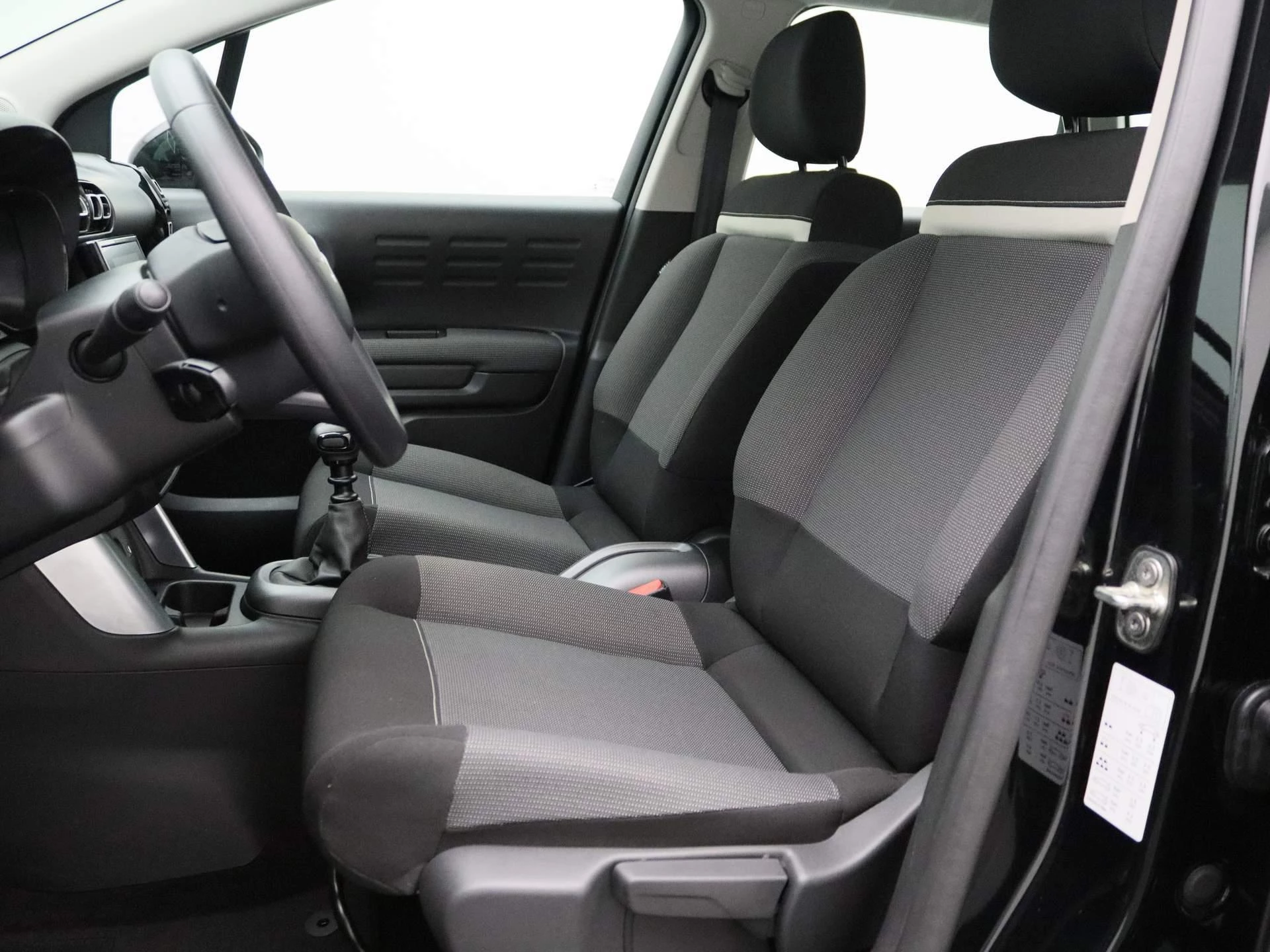 Citroën-C3 Aircross-image-16