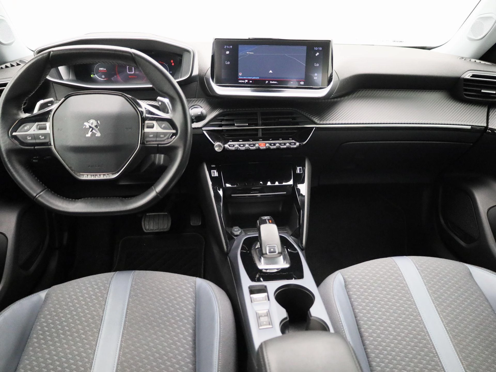 Peugeot 2008 1.2 Puretech 96kW S&S EAT8 Allure