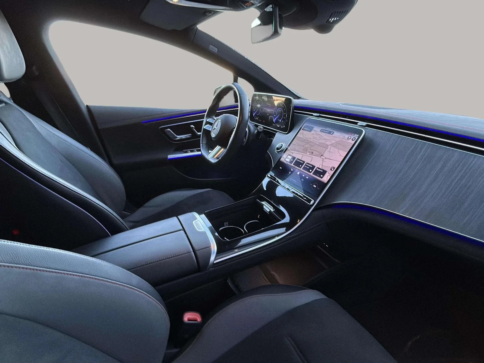 Mercedes-Benz-EQE-image-14