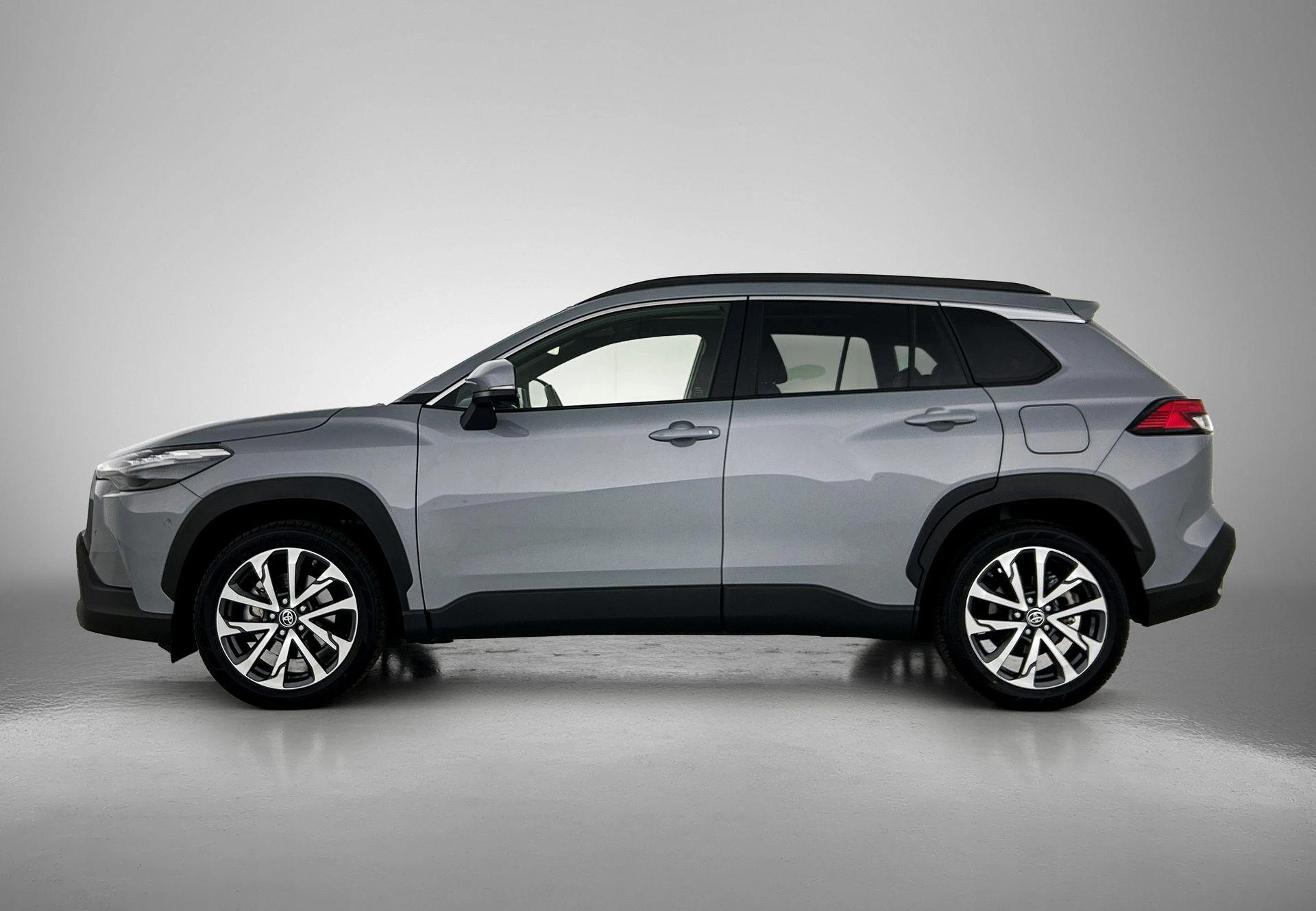 Toyota-Corolla Cross-image-1