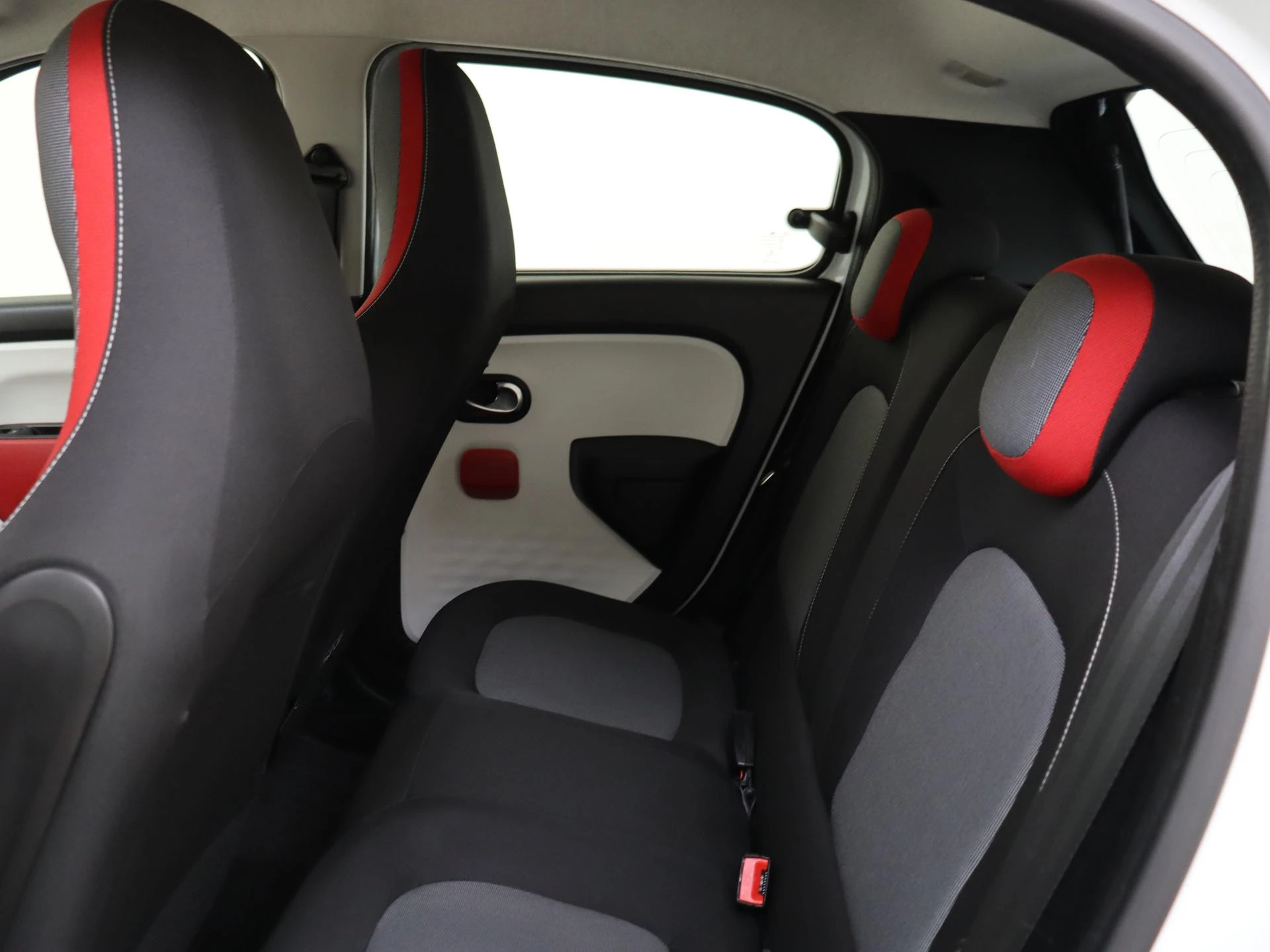 Renault-Twingo-image-15