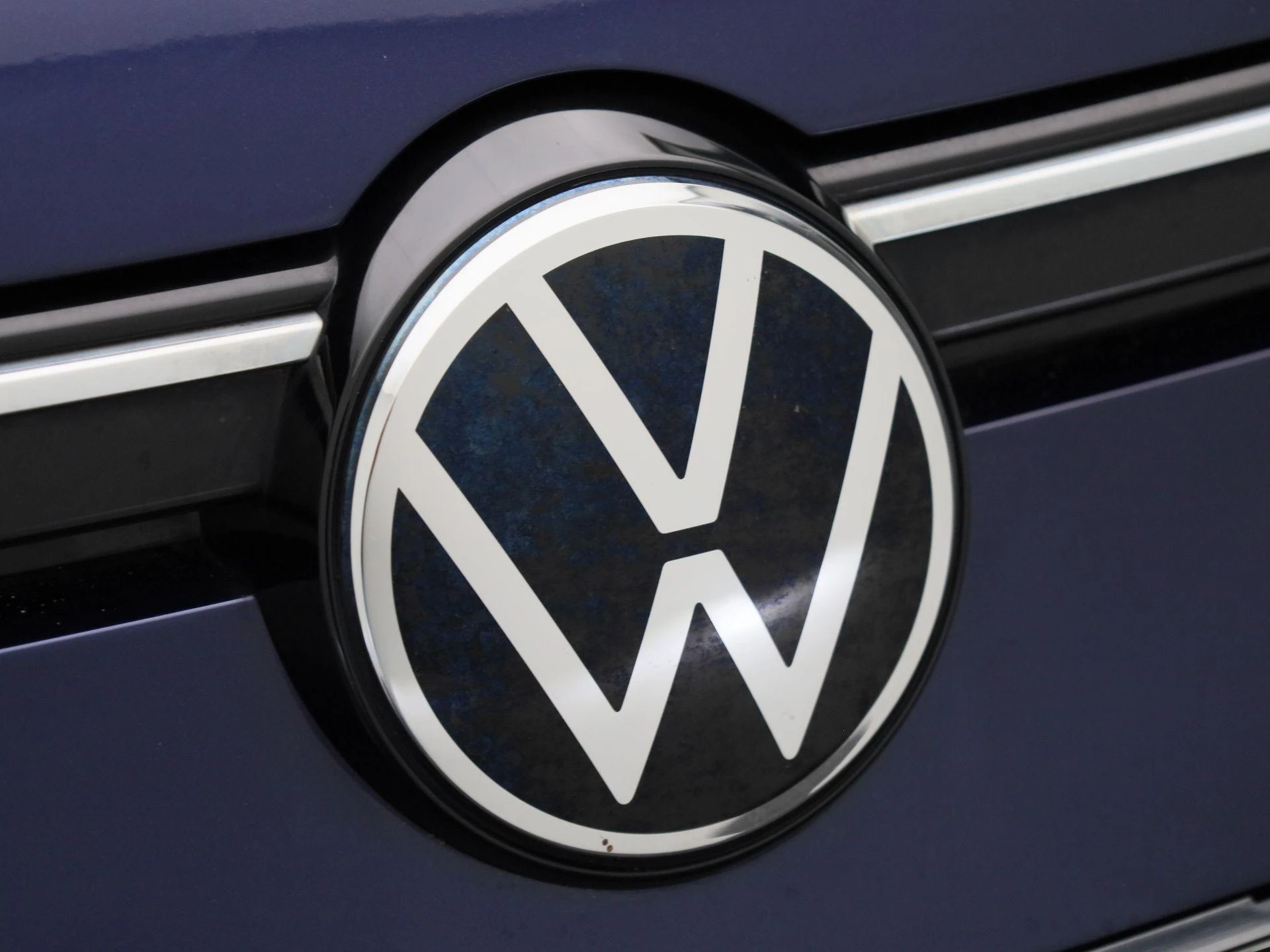Volkswagen-Golf-image-35