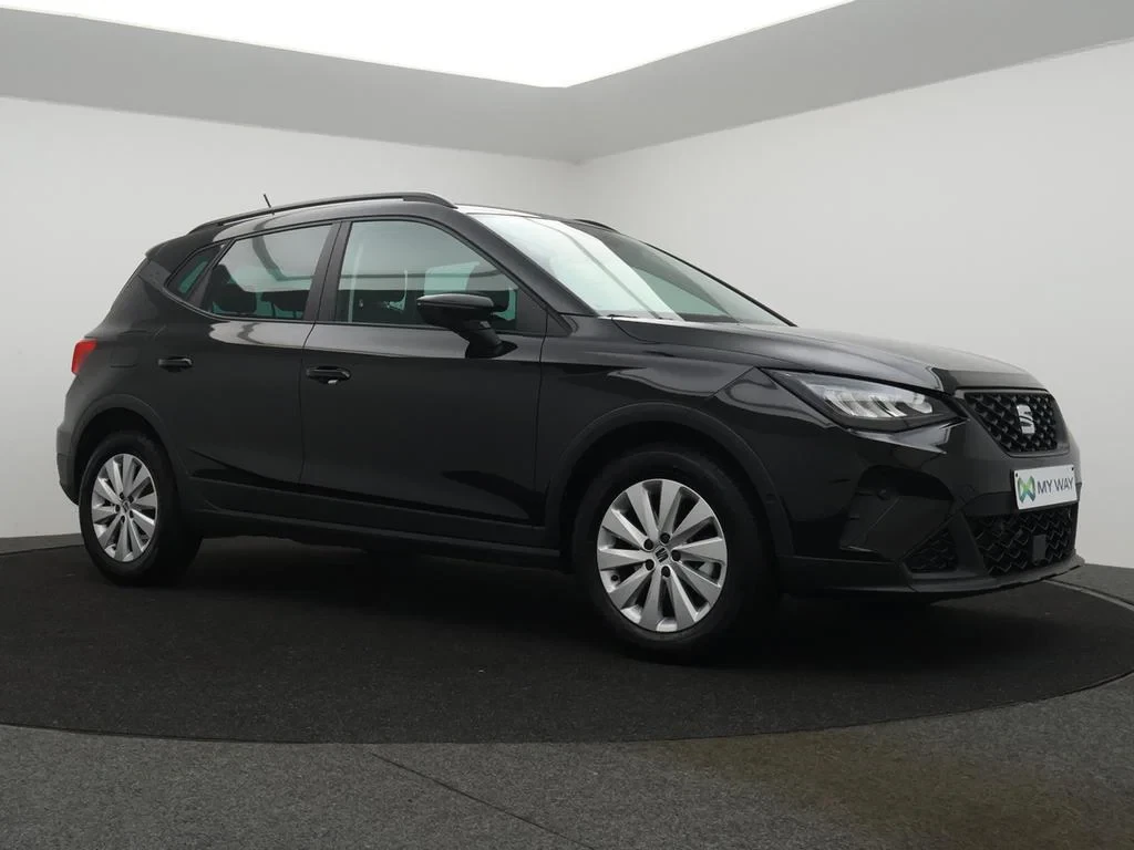 SEAT-Arona-image-23