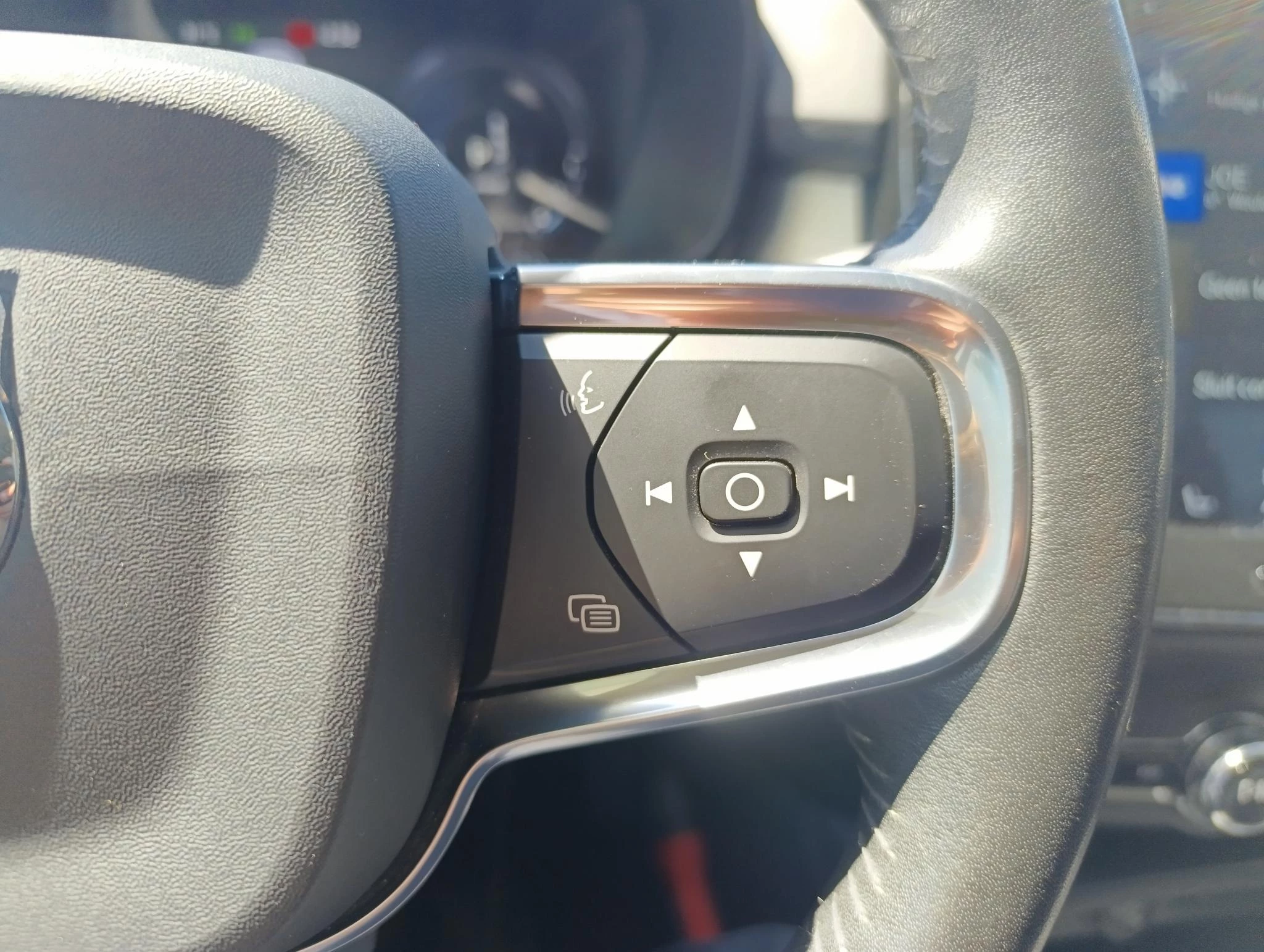 Volvo XC40 1.5 T5 Recharge Business Pro