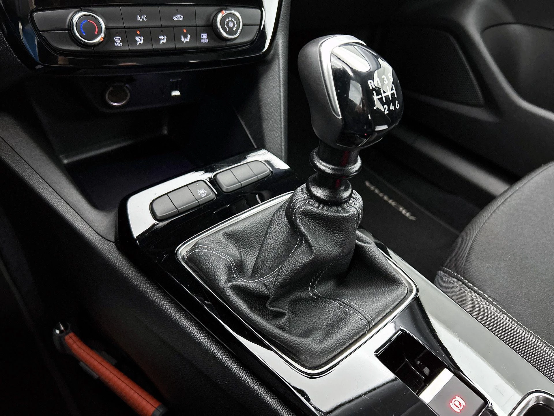 Opel-Mokka-image-11
