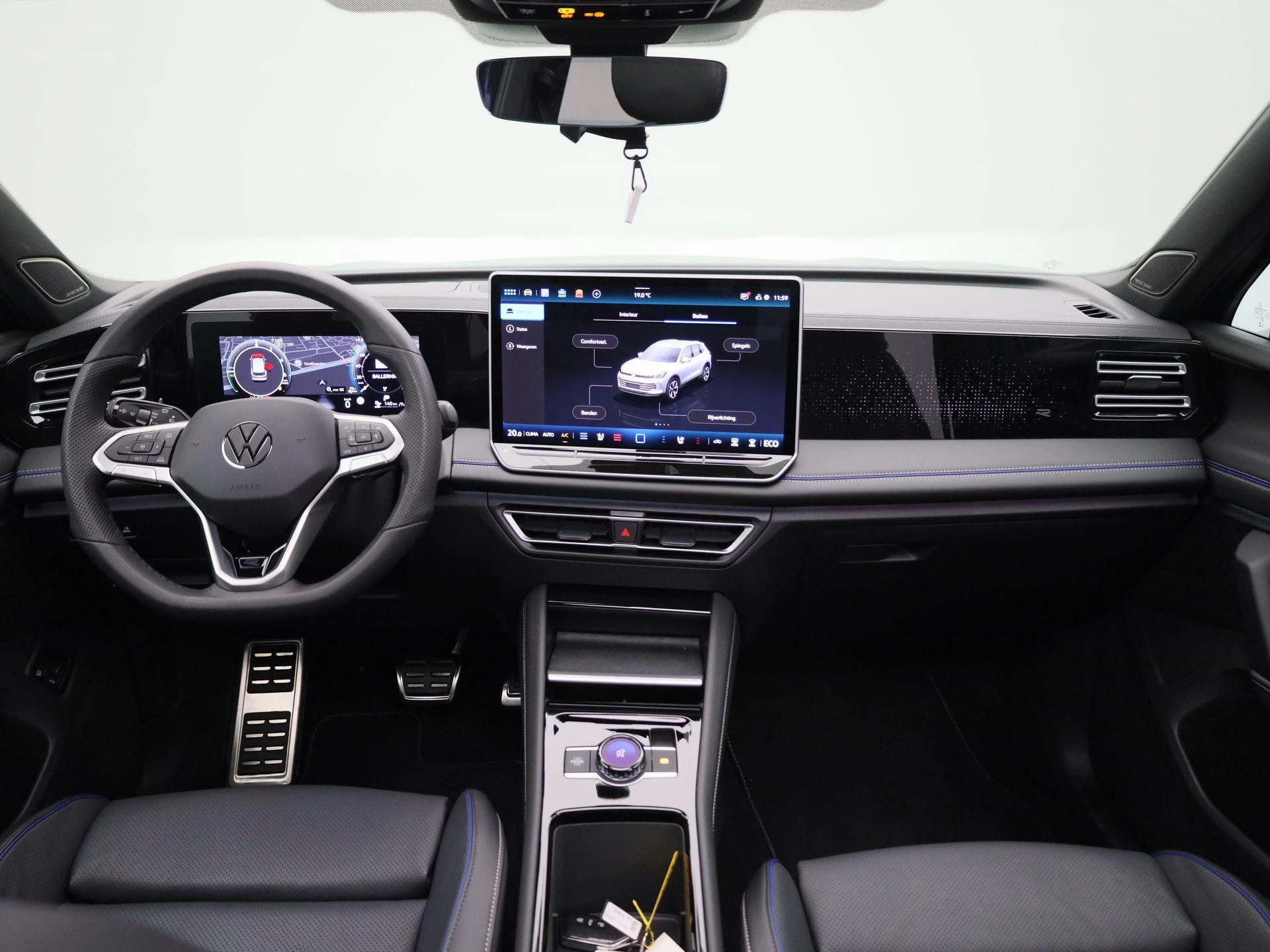 Volkswagen-Tiguan-image-53