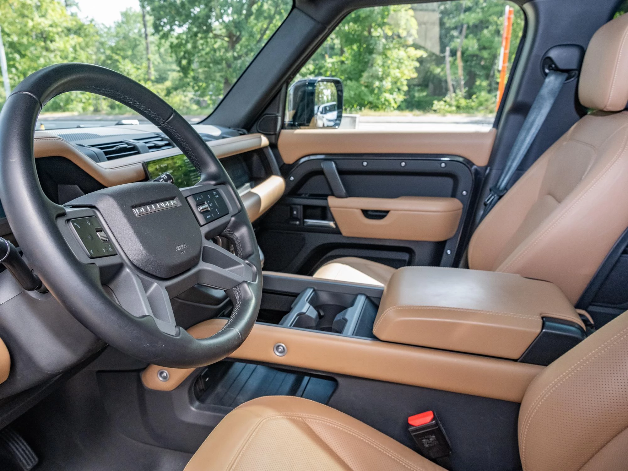 Land Rover Defender 110 D300 X-Dynamic HSE