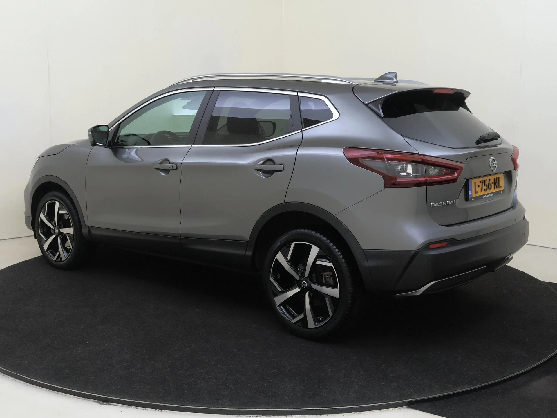 Nissan-QASHQAI-image-2