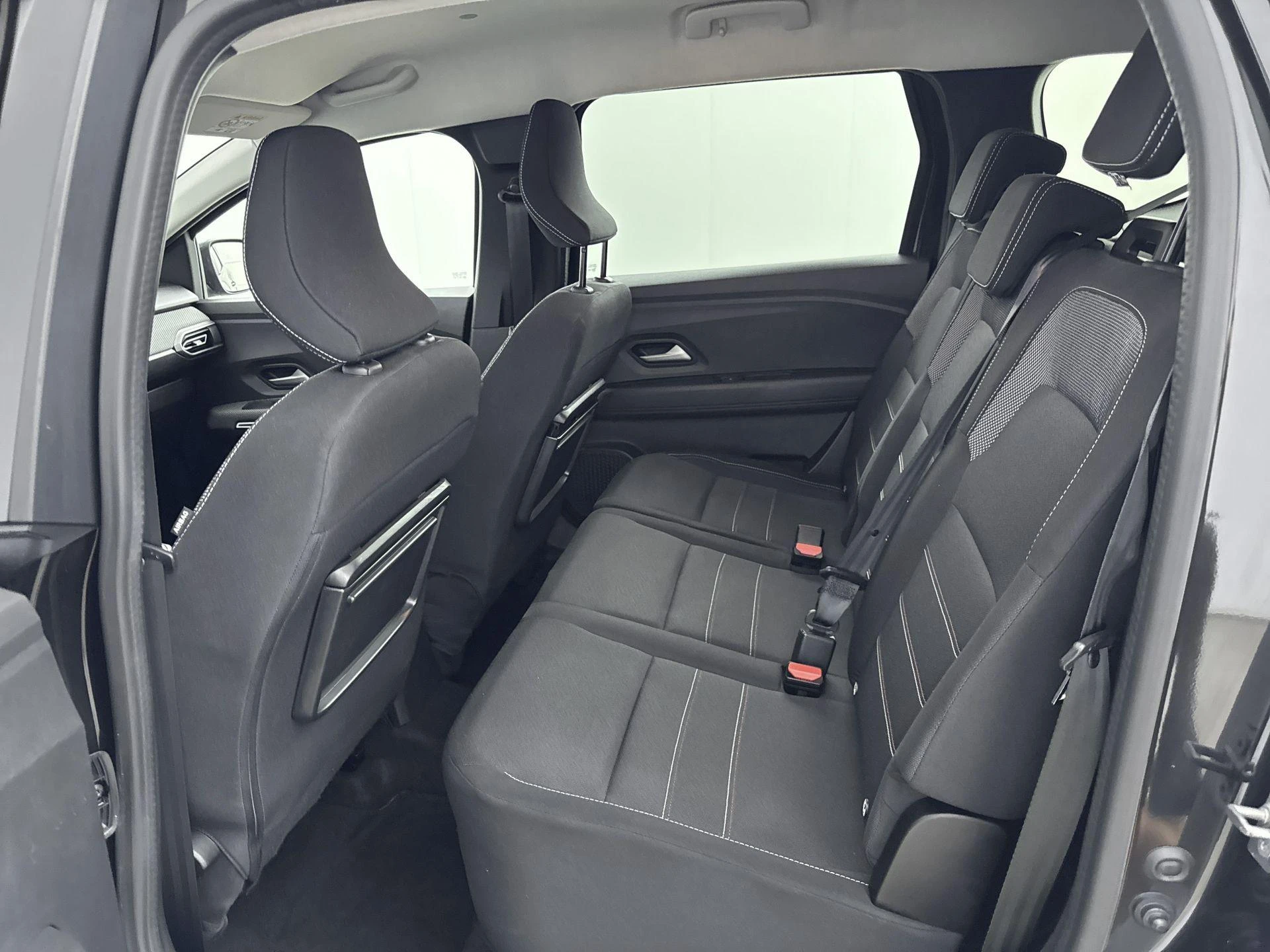 Dacia-Jogger-image-24