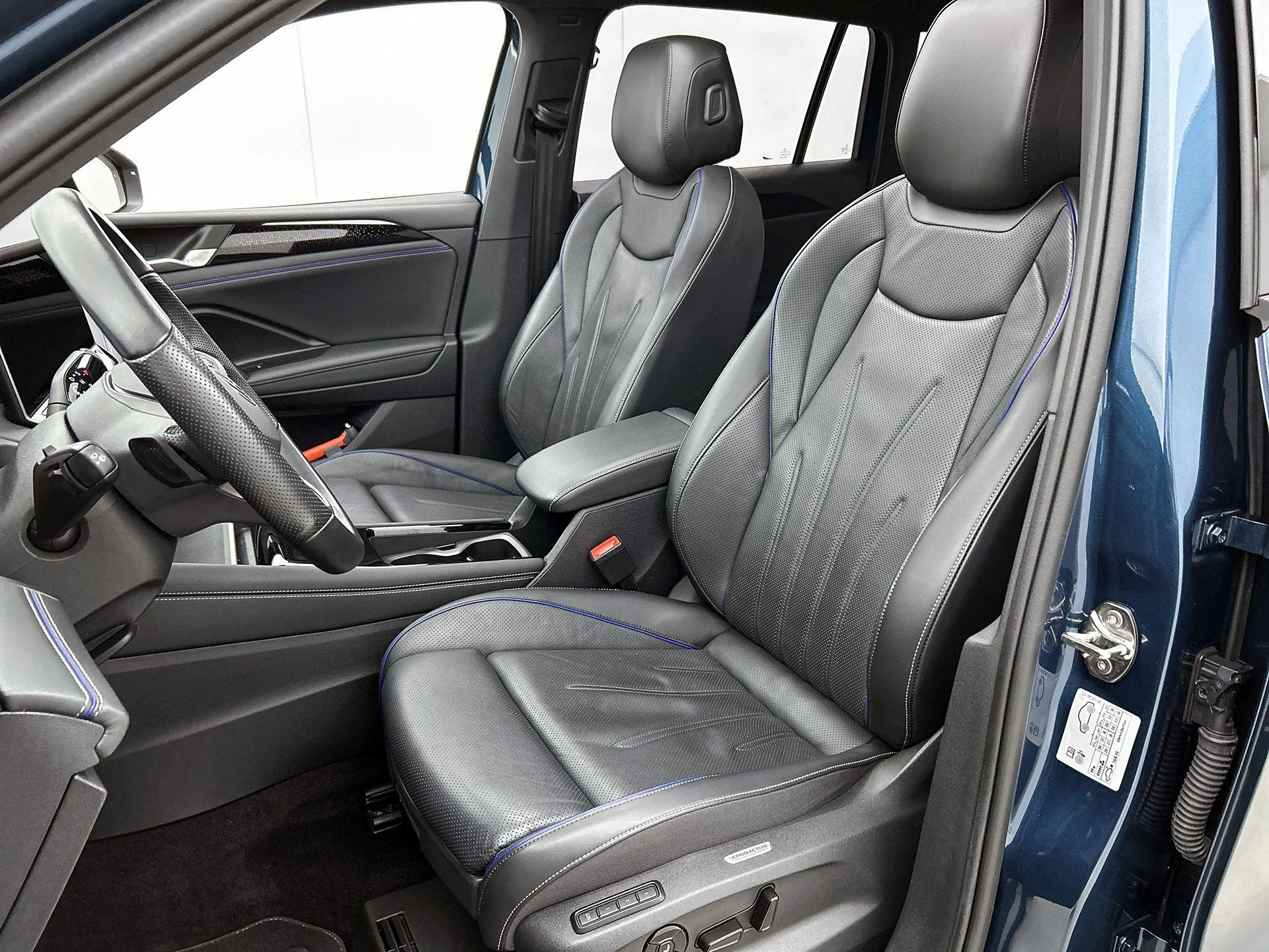 Volkswagen-Tiguan-image-45