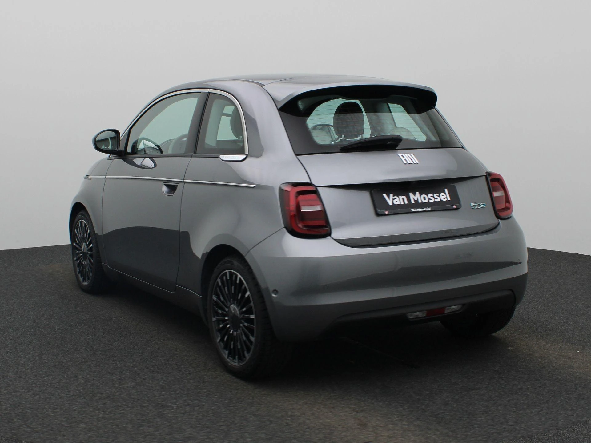 Fiat-500e-image-1