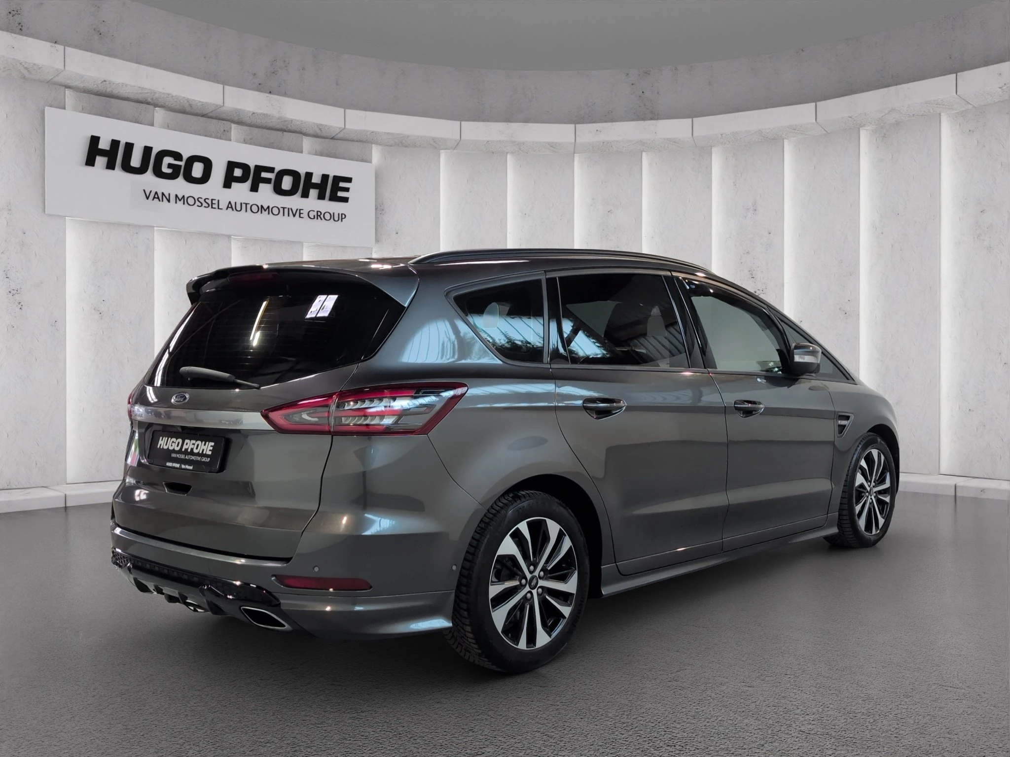 Ford-S-Max-image-4