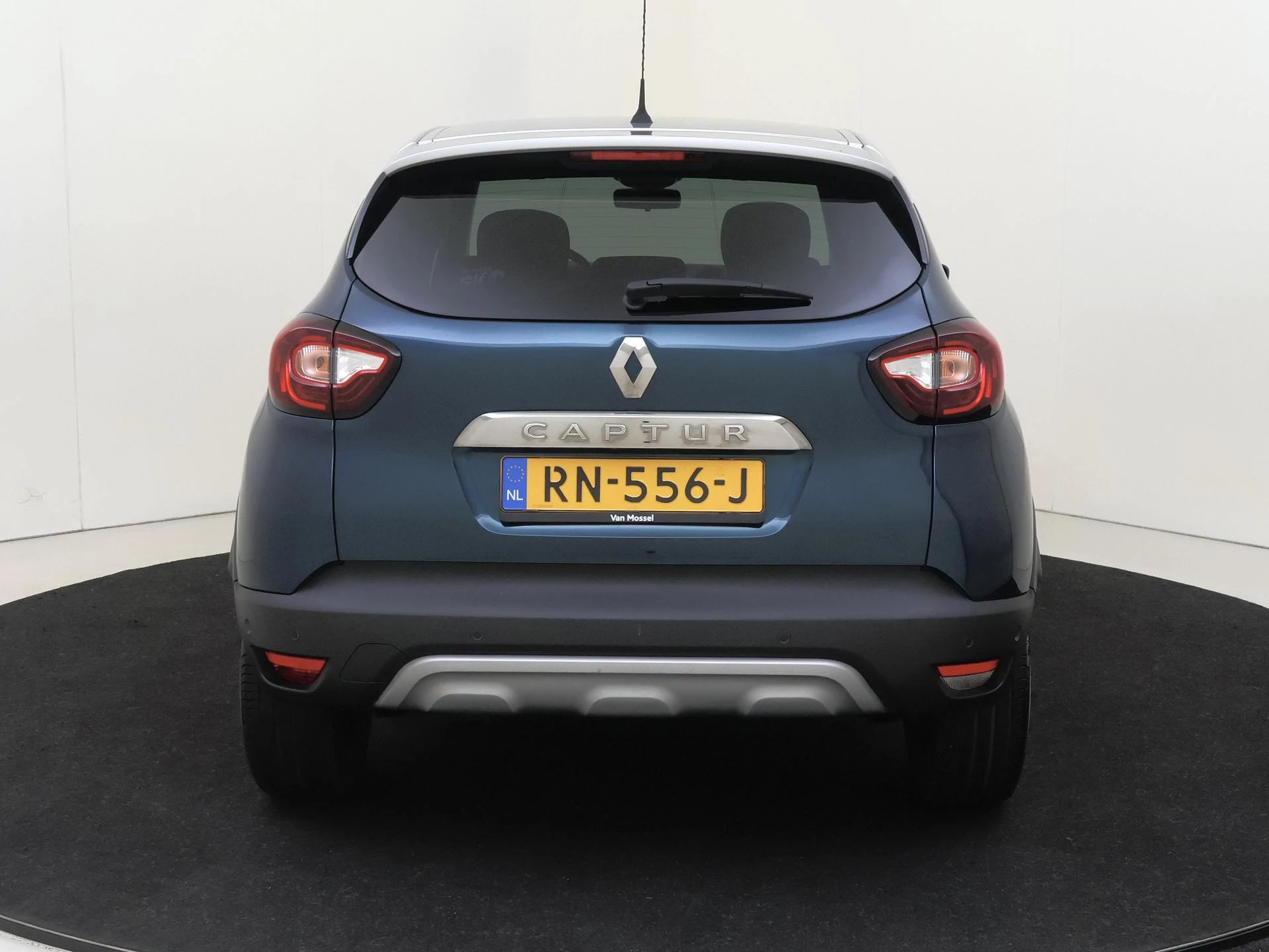 Renault-Captur-image-6