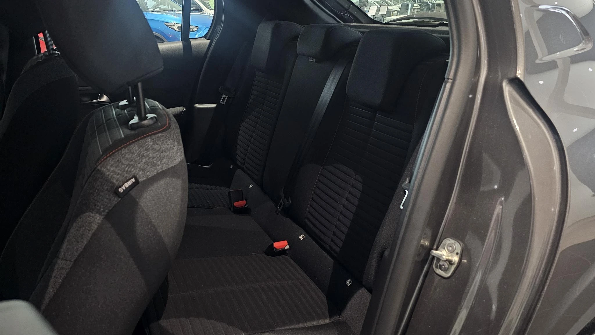 Peugeot 208 1.2 Active Pack 100PK!