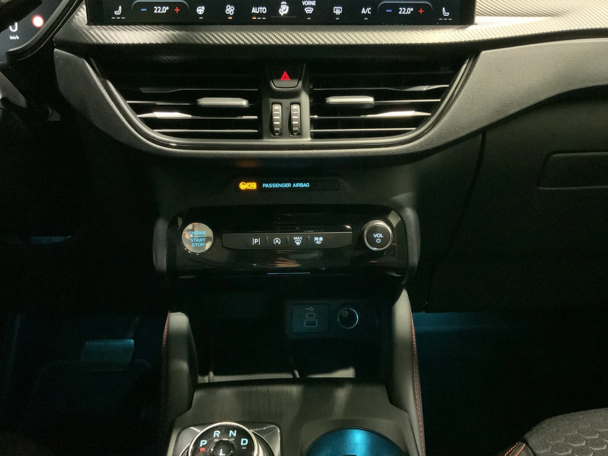 Ford-Kuga-image-13