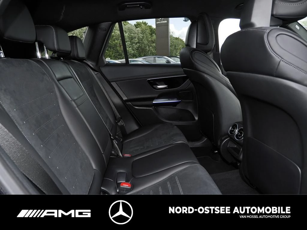 Mercedes-Benz GLC 300 d AMG 4M AHK DISTRONIC MBUX SHZ KEYLESS AMG Line