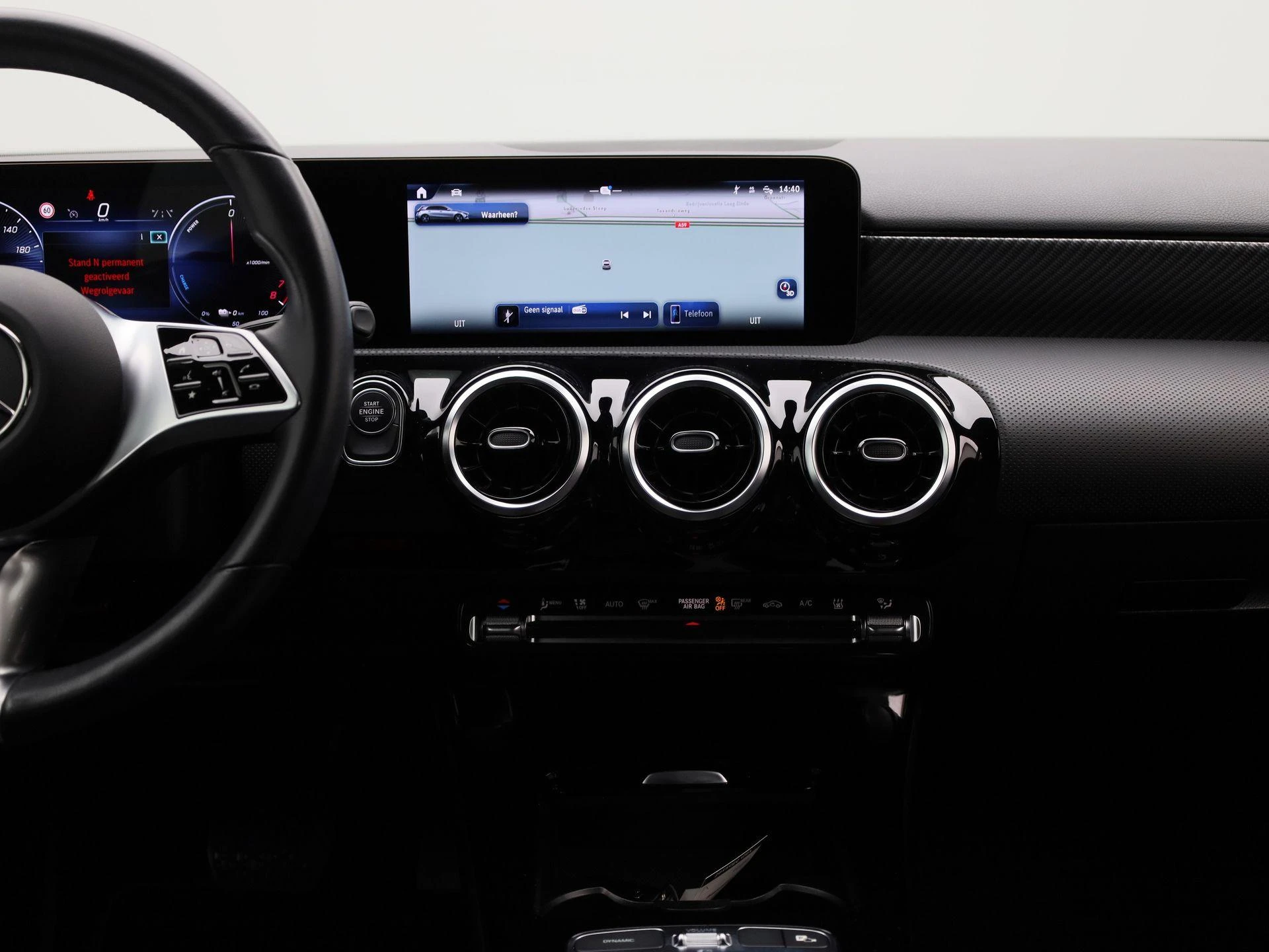 Mercedes-Benz-A-Klasse-image-7