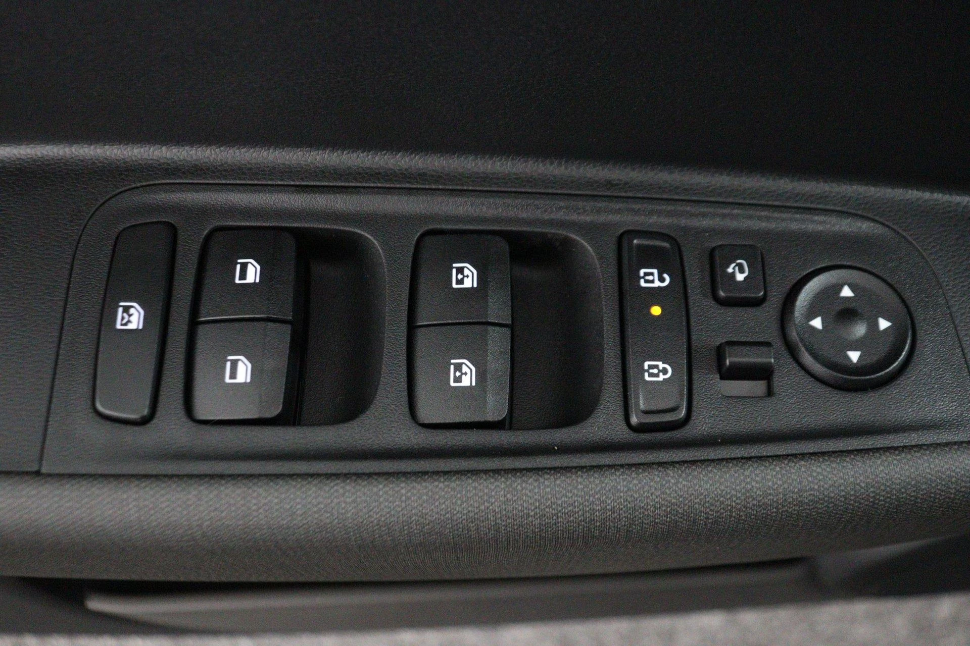 Hyundai-Inster-image-21