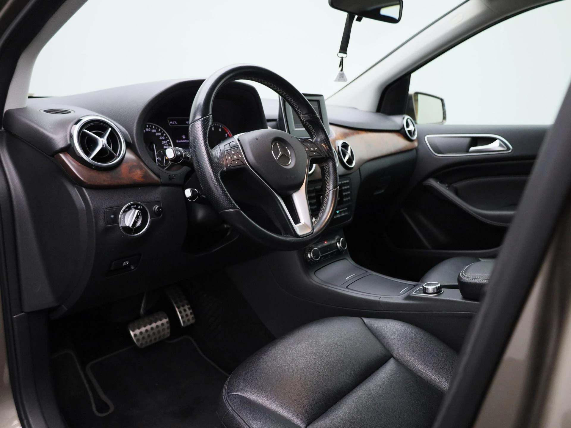 Mercedes-Benz B-Klasse 180 Ambition